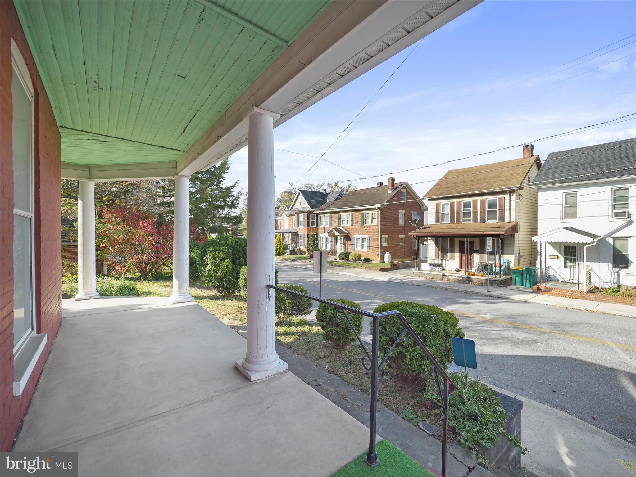 WAYNESBORO - Residential