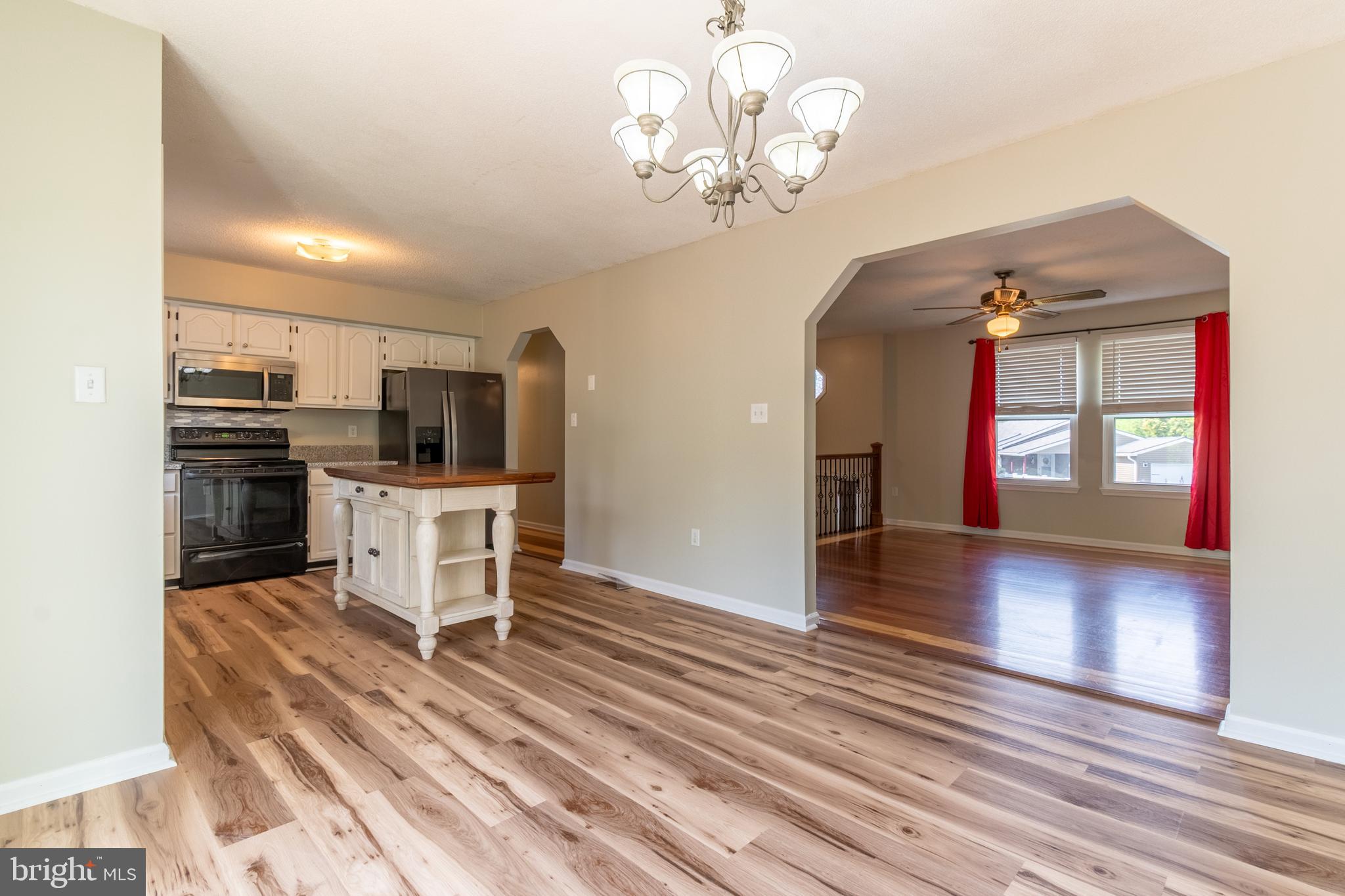 WILDFLOWER CREEK ESTATES - Residential