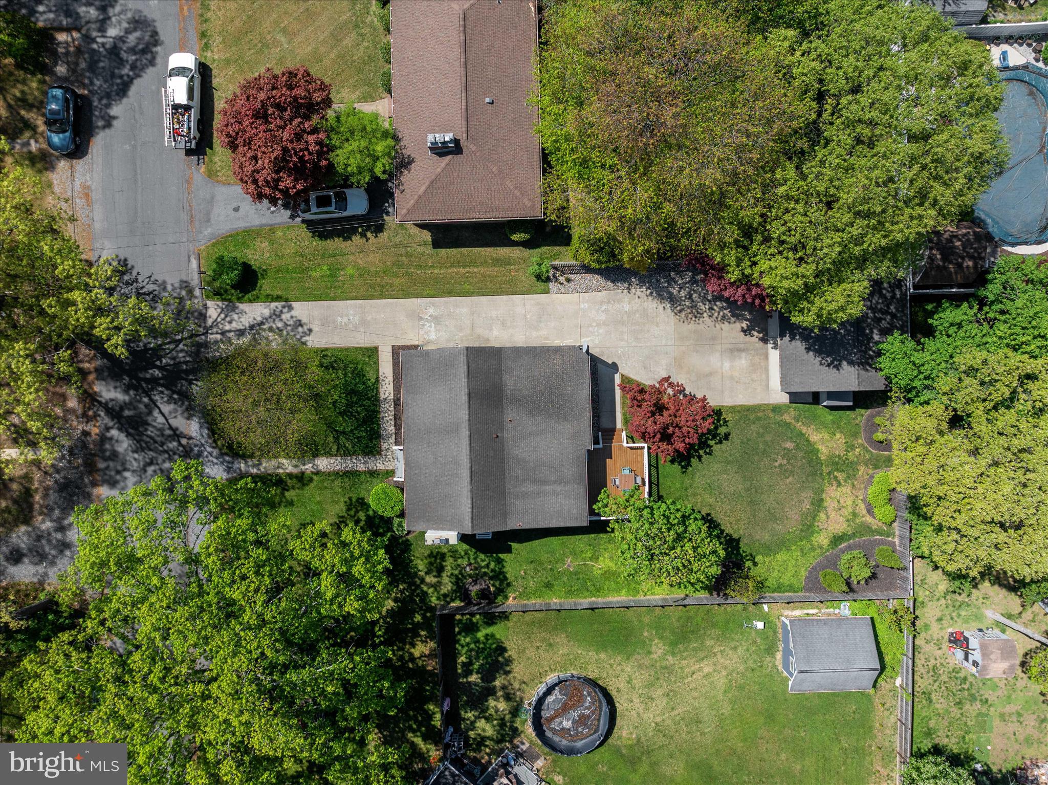 HOLLYWOOD ON SEVERN - Residential