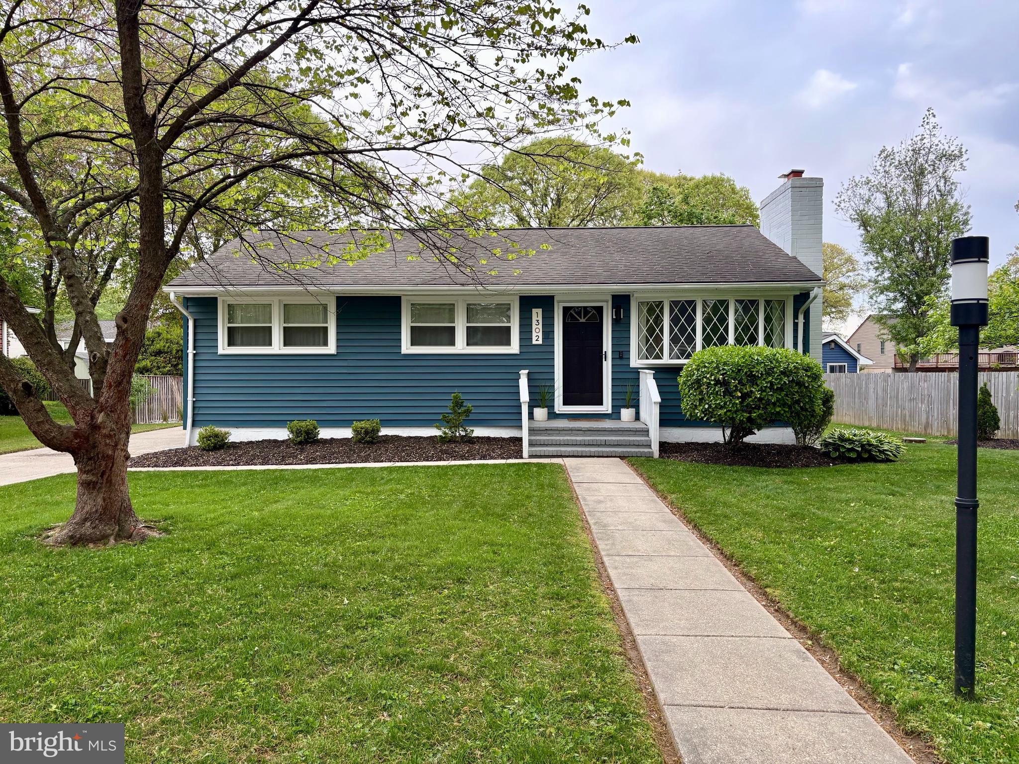 HOLLYWOOD ON SEVERN - Residential