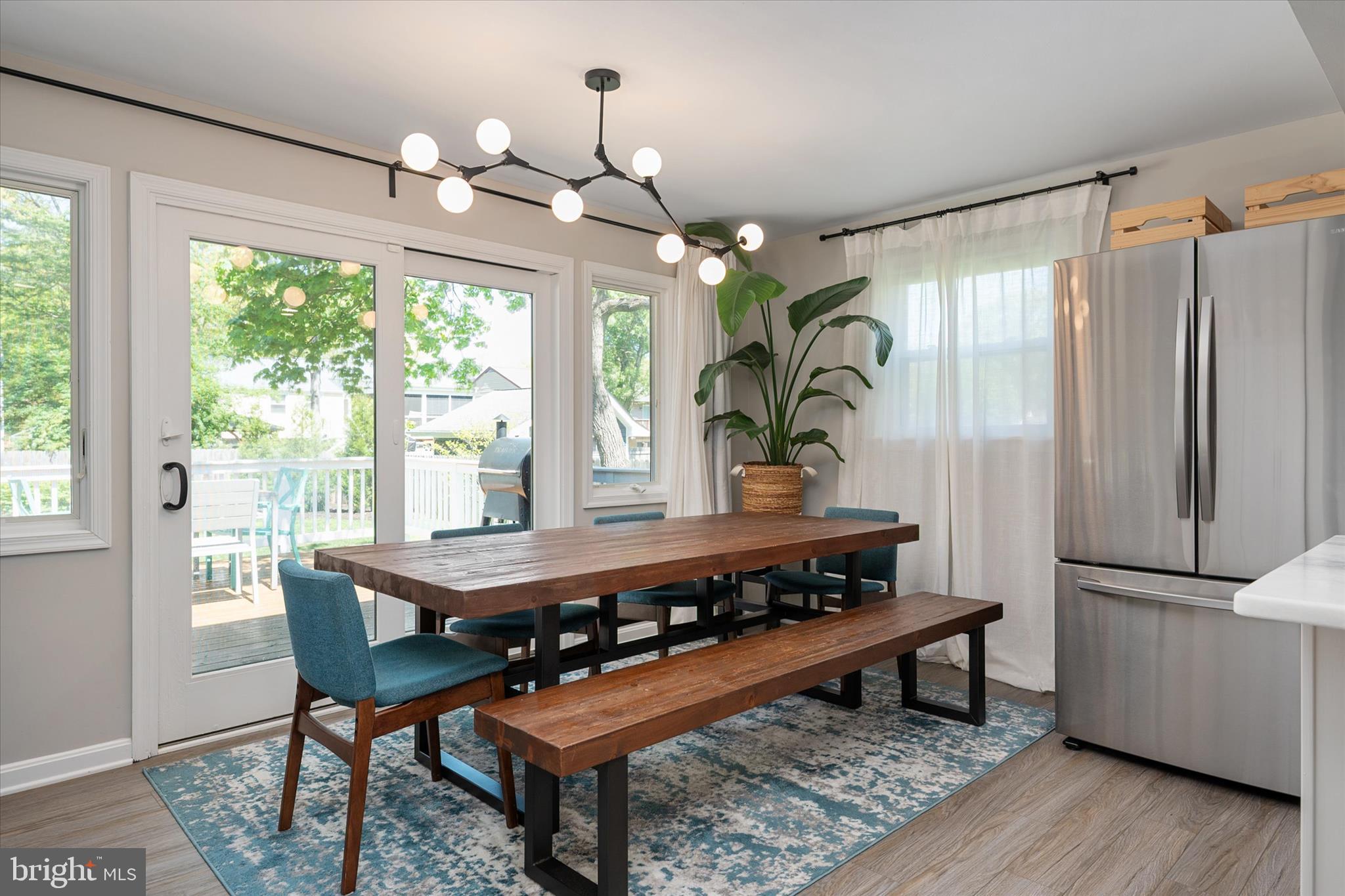 HOLLYWOOD ON SEVERN - Residential