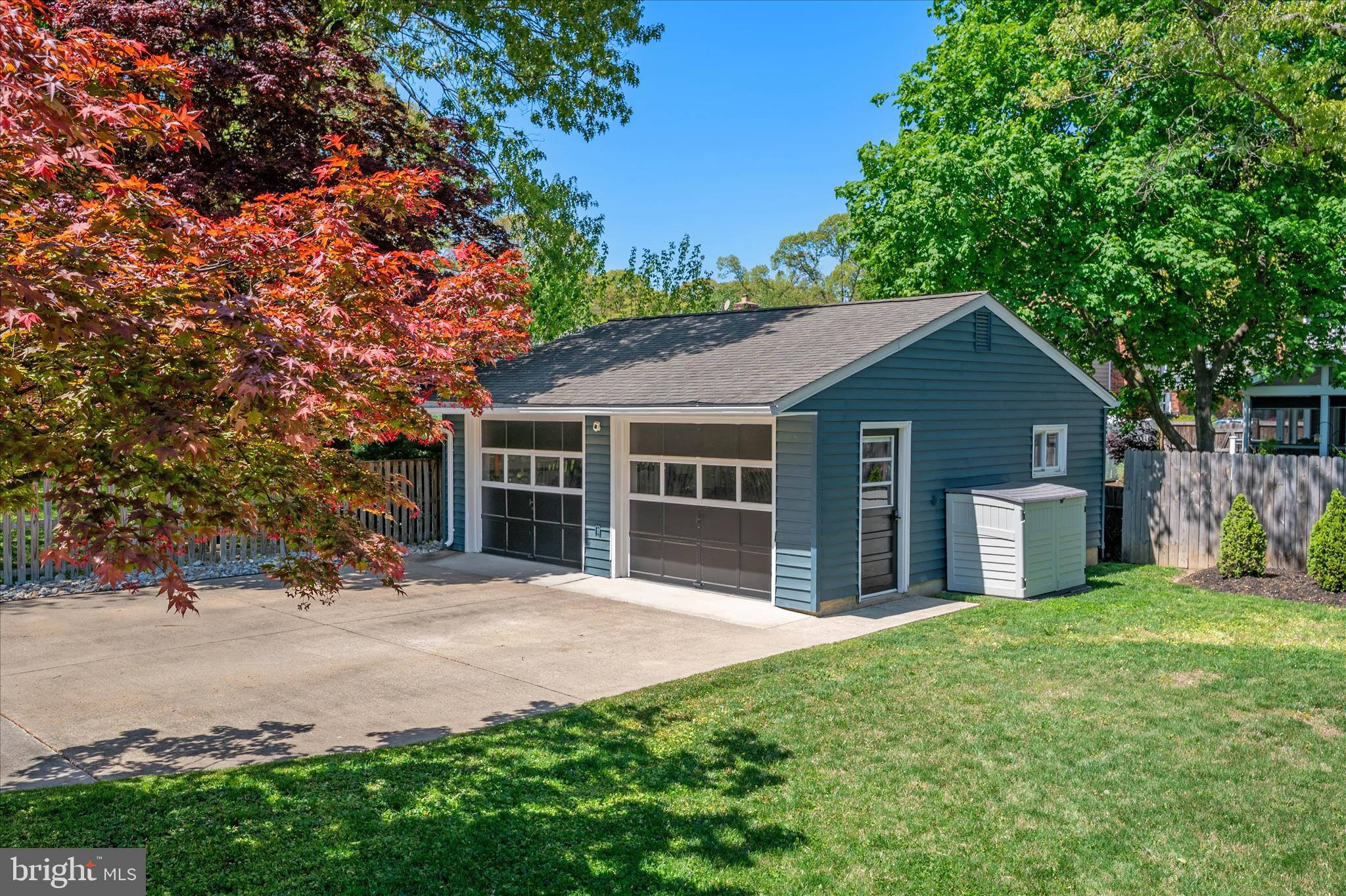 HOLLYWOOD ON SEVERN - Residential