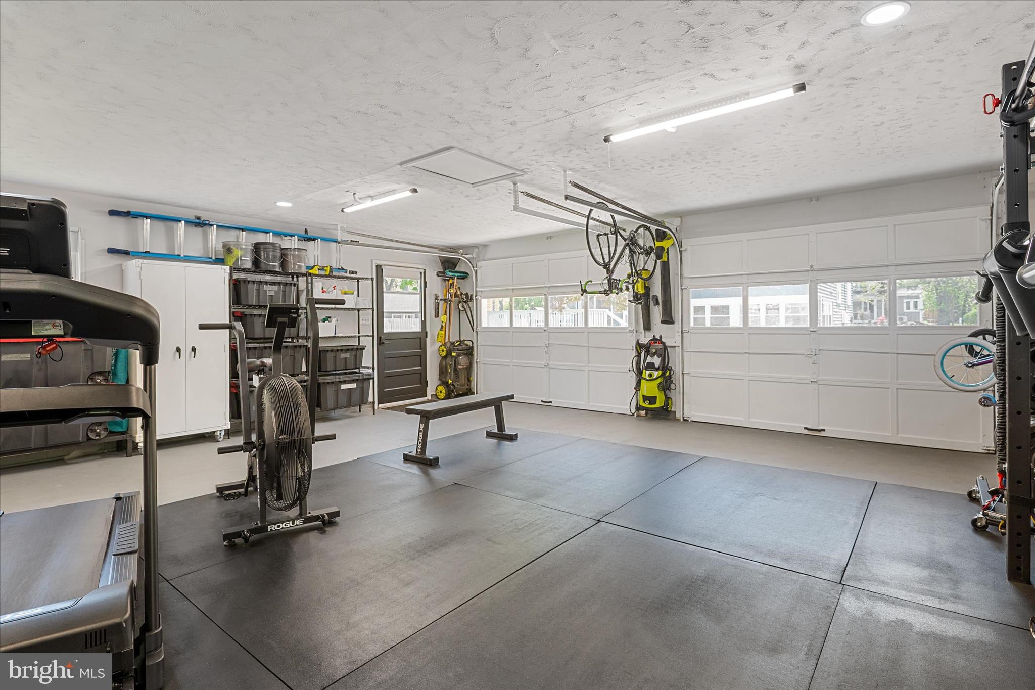 HOLLYWOOD ON SEVERN - Residential