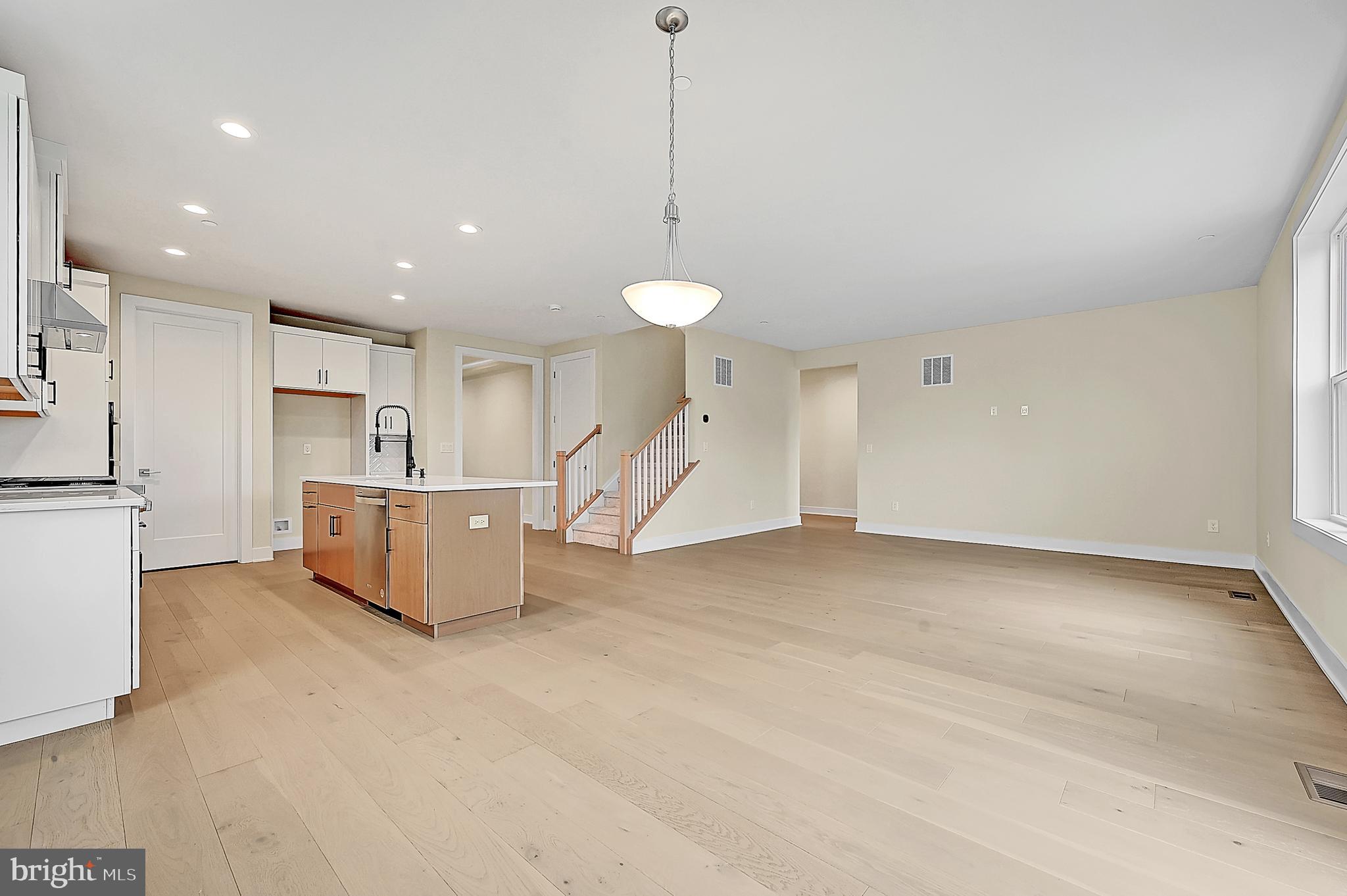 STONEBROOK AT UPPER MERION - Residential