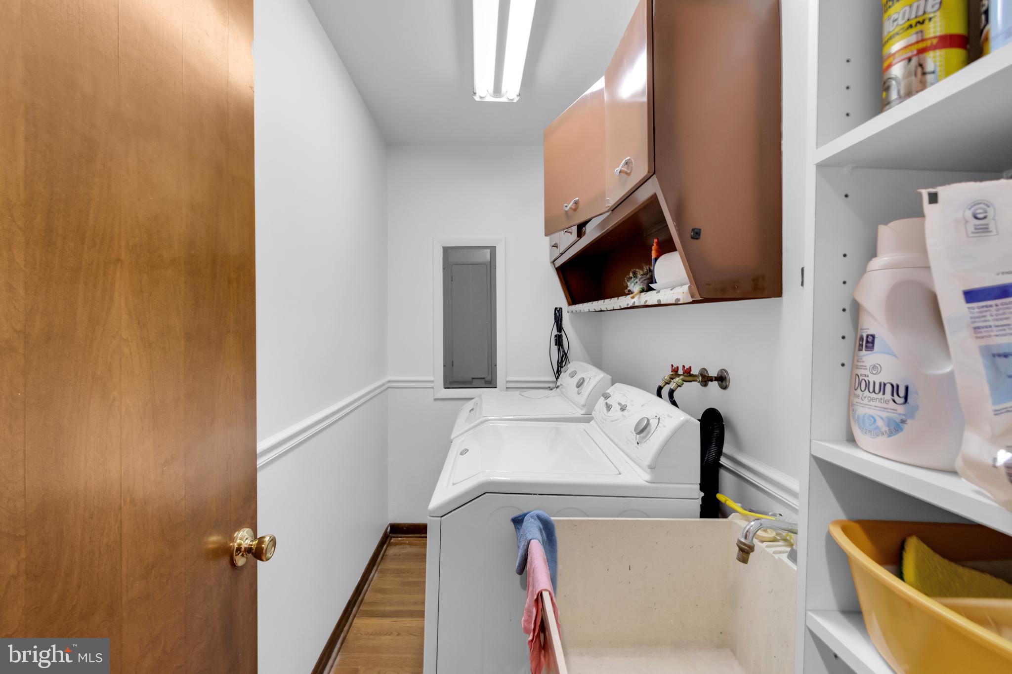 SPRINGWOOD MANOR - Residential