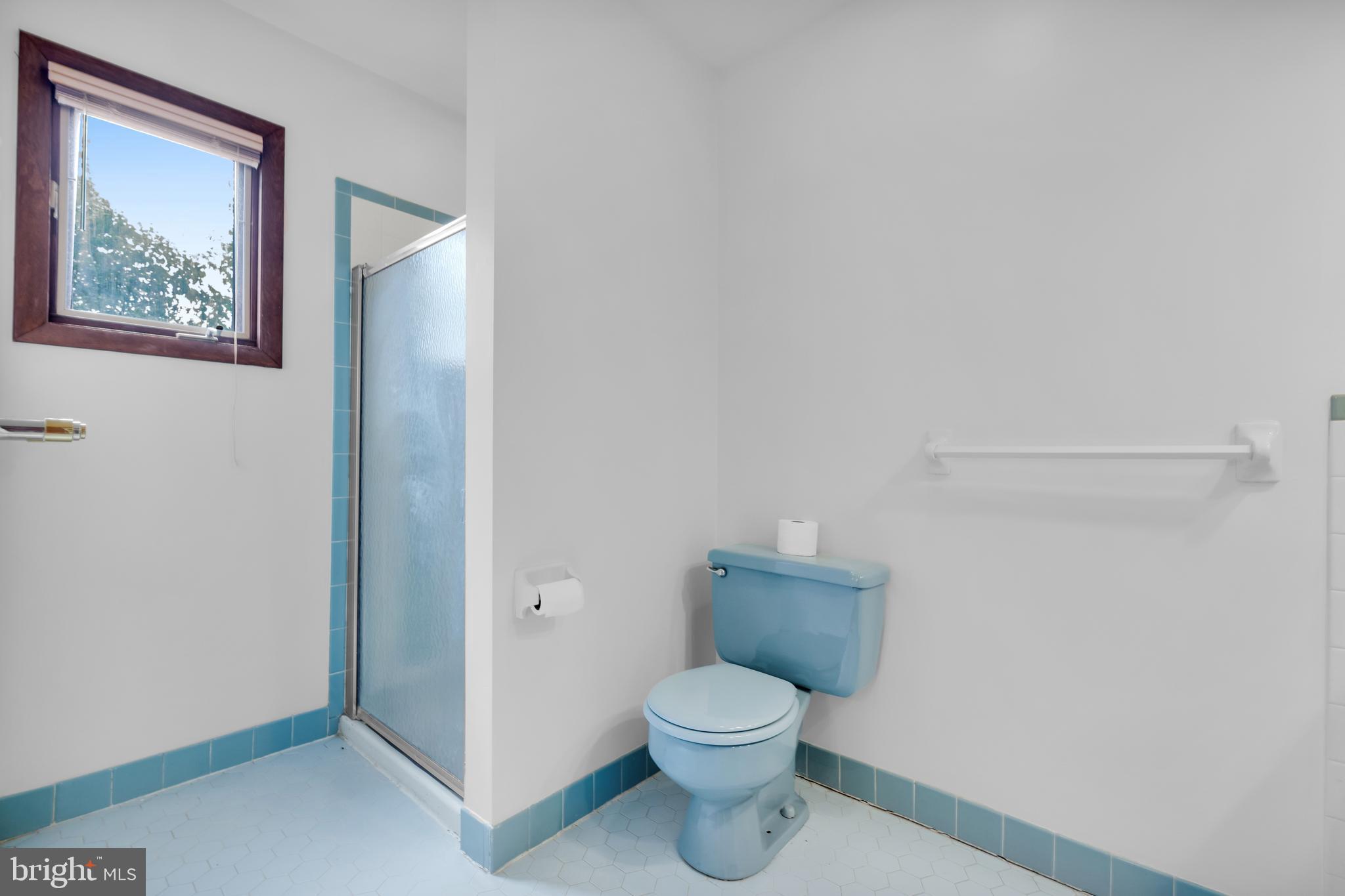 SPRINGWOOD MANOR - Residential