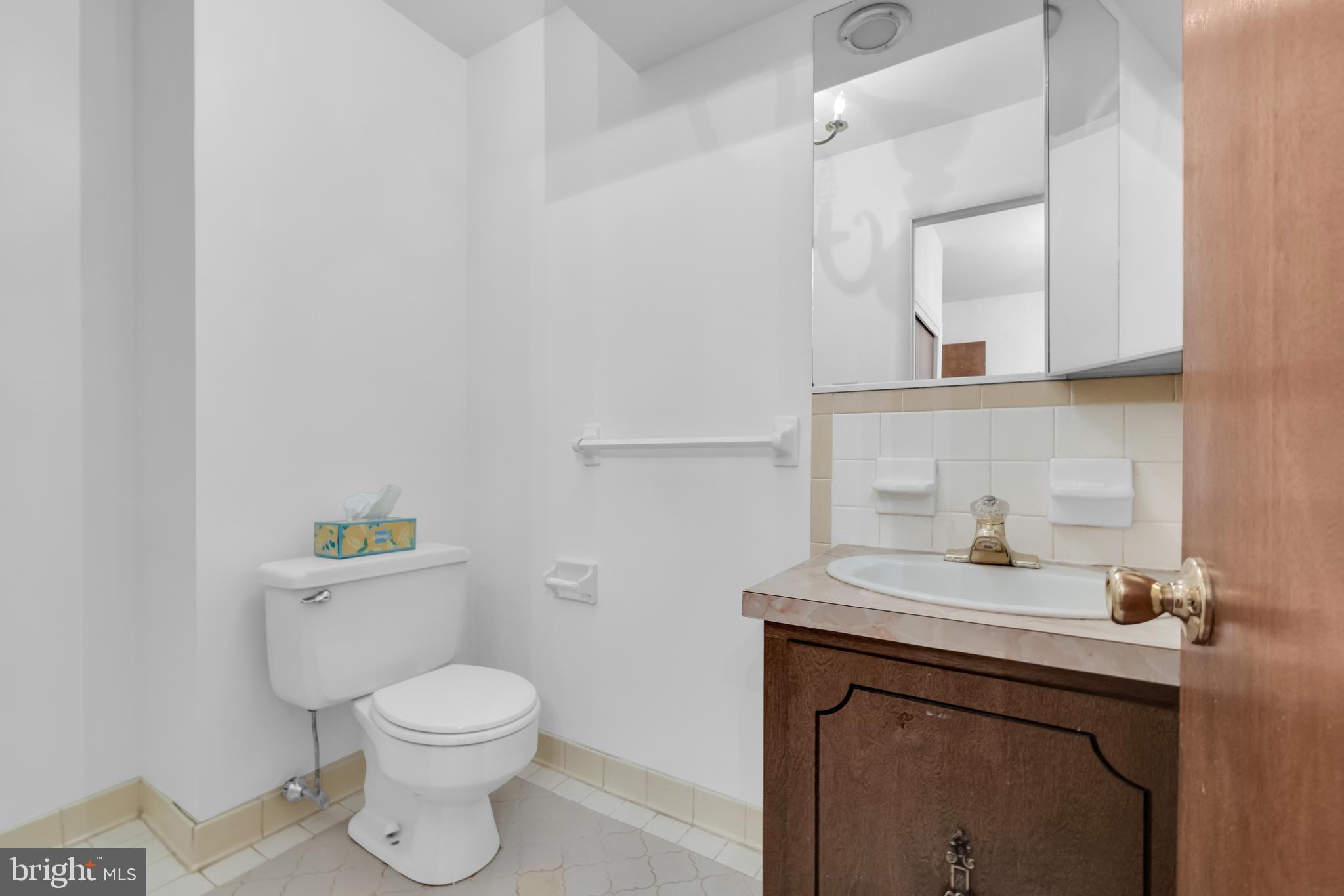 SPRINGWOOD MANOR - Residential