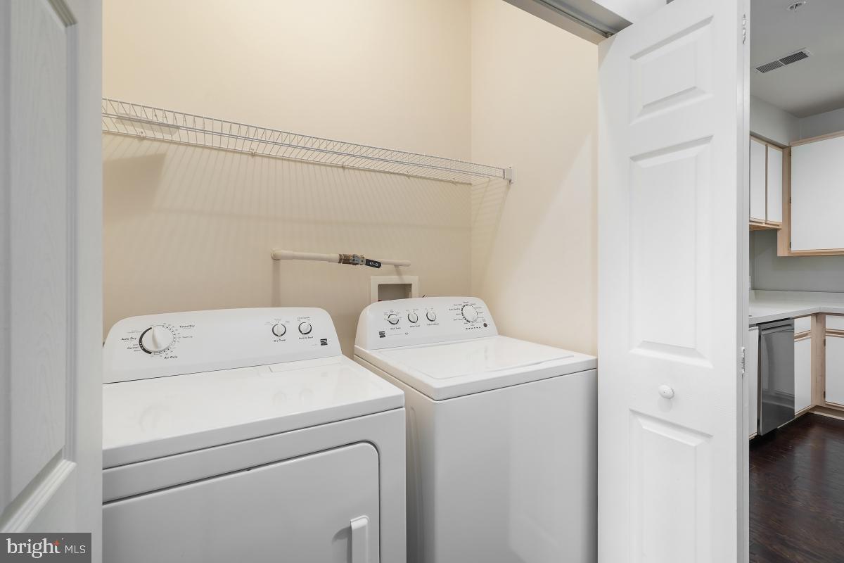 KING FARM - Residential Lease