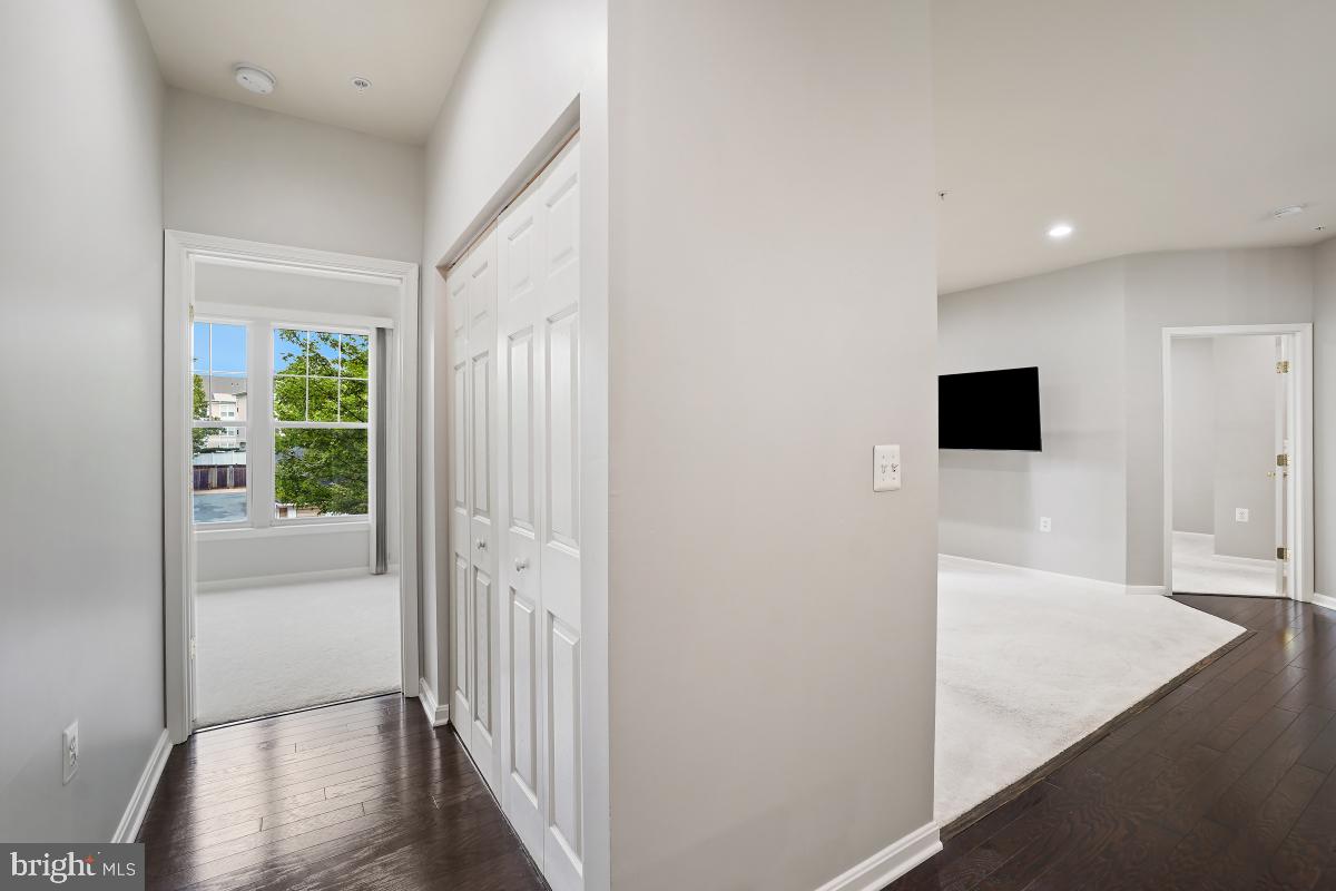 KING FARM - Residential Lease