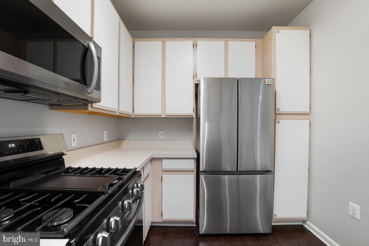 KING FARM - Residential Lease