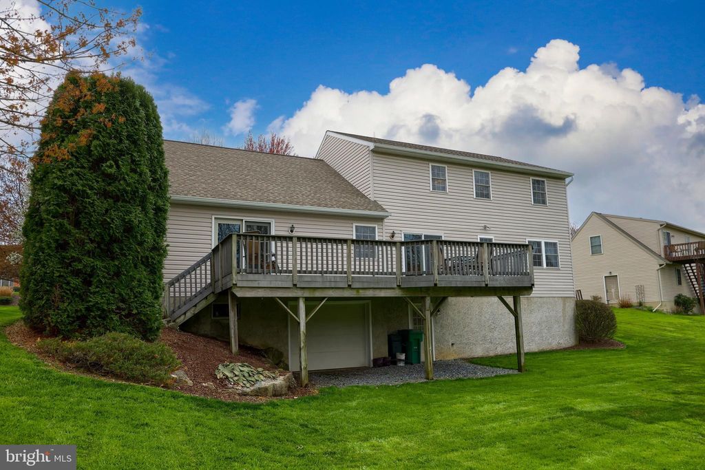 Photo of 1063 HEARTHSTONE RD, LANCASTER, PA 17603 (MLS # PALA2032824)