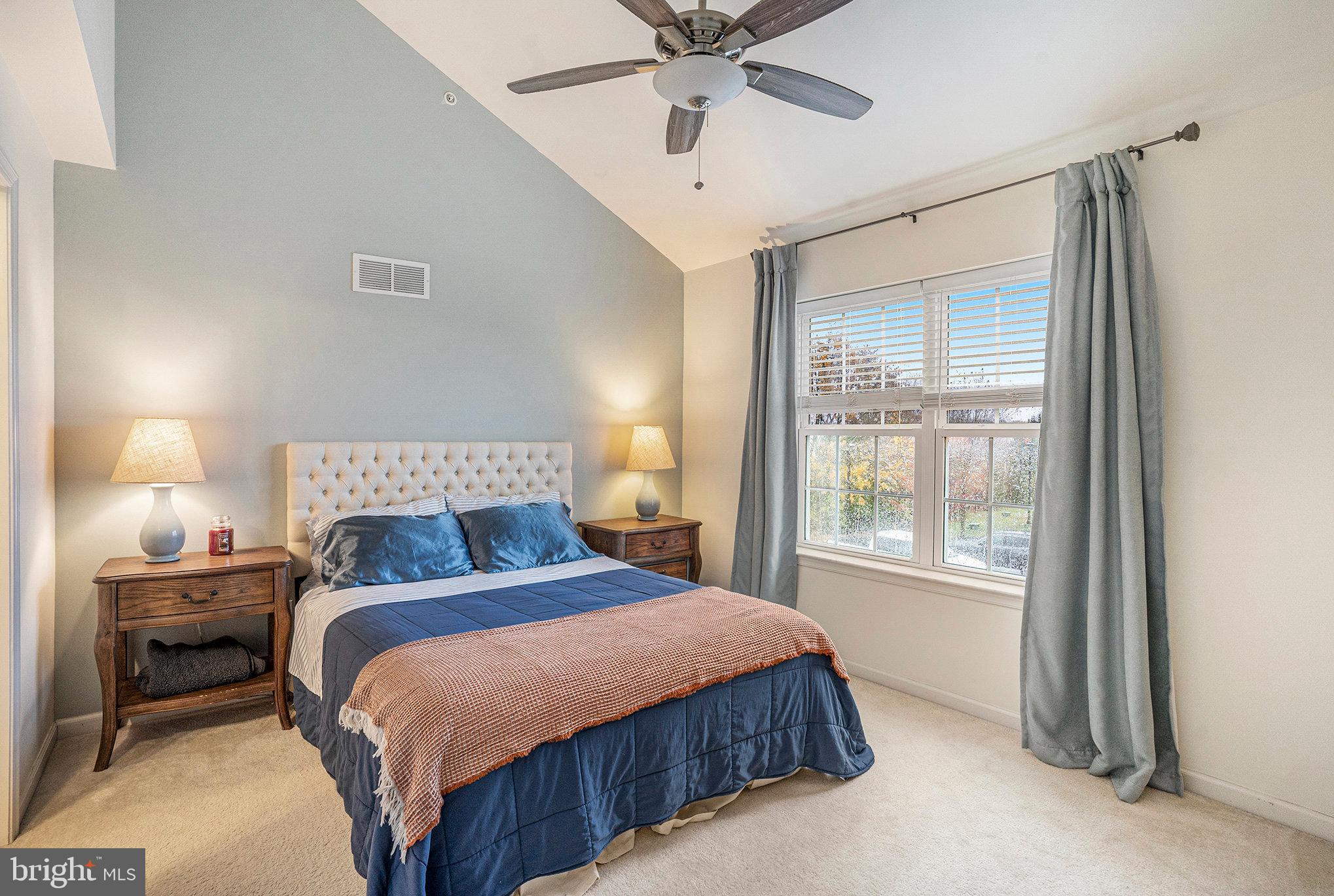 CARRIAGE HILL - Residential Lease