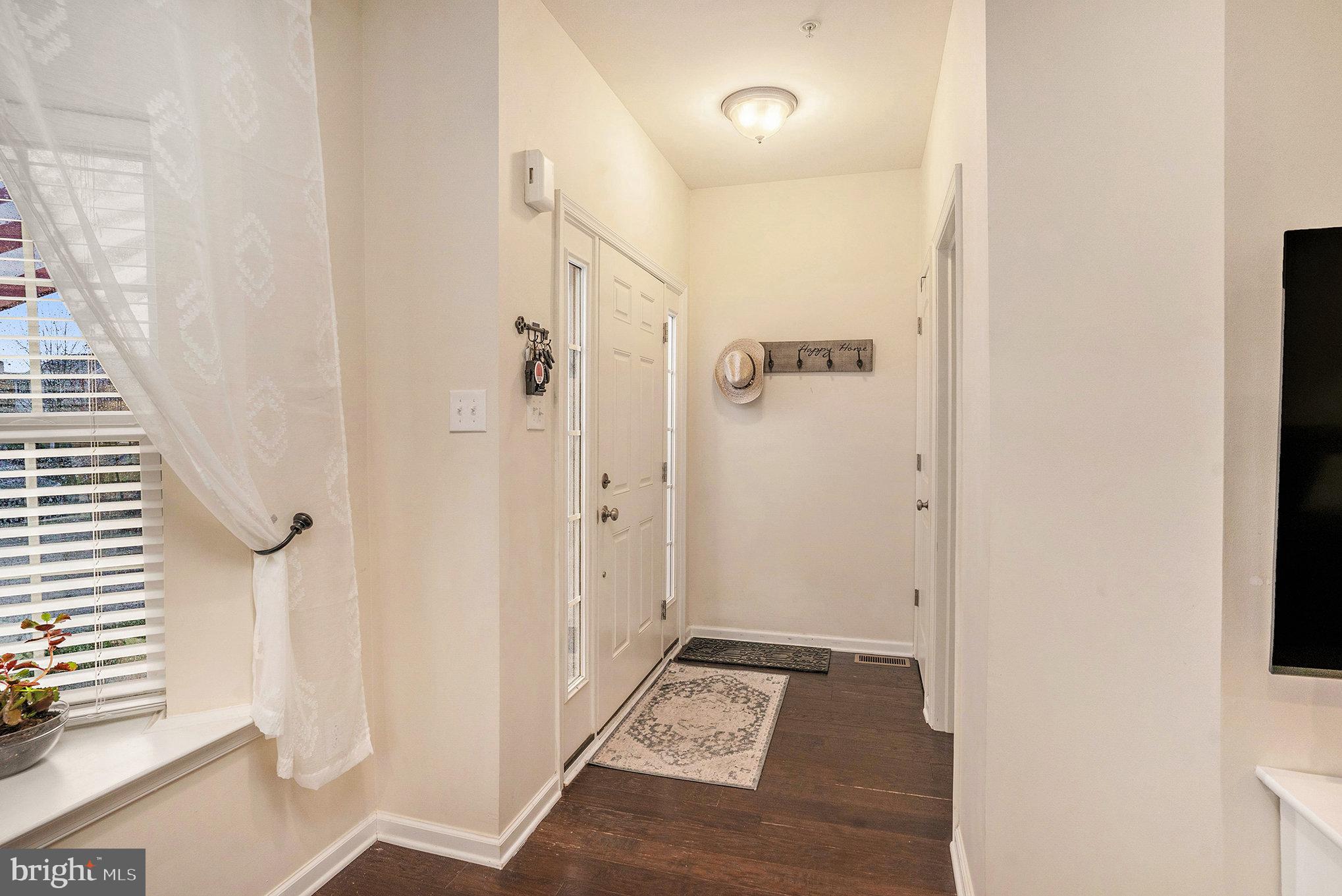 CARRIAGE HILL - Residential Lease