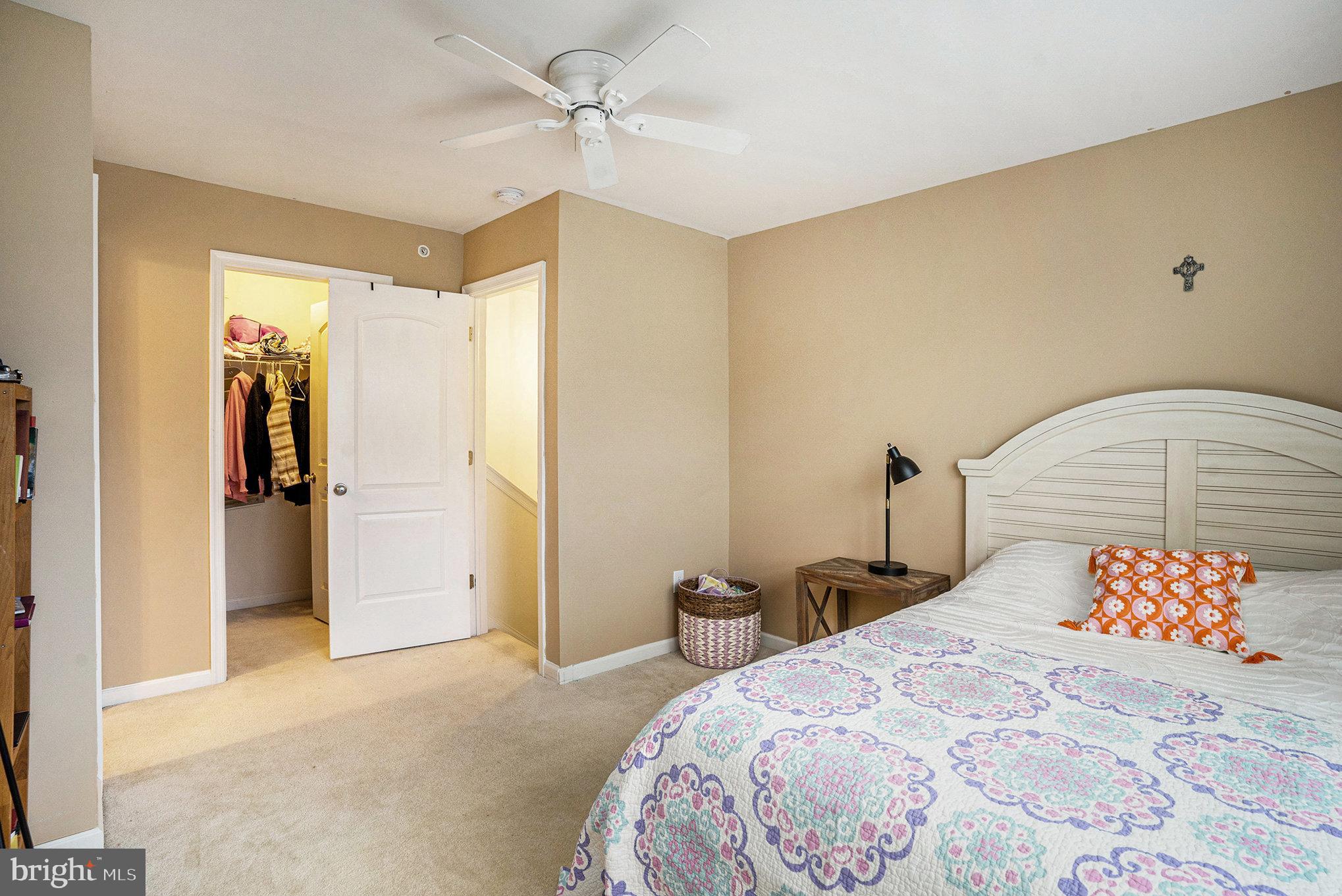 CARRIAGE HILL - Residential Lease