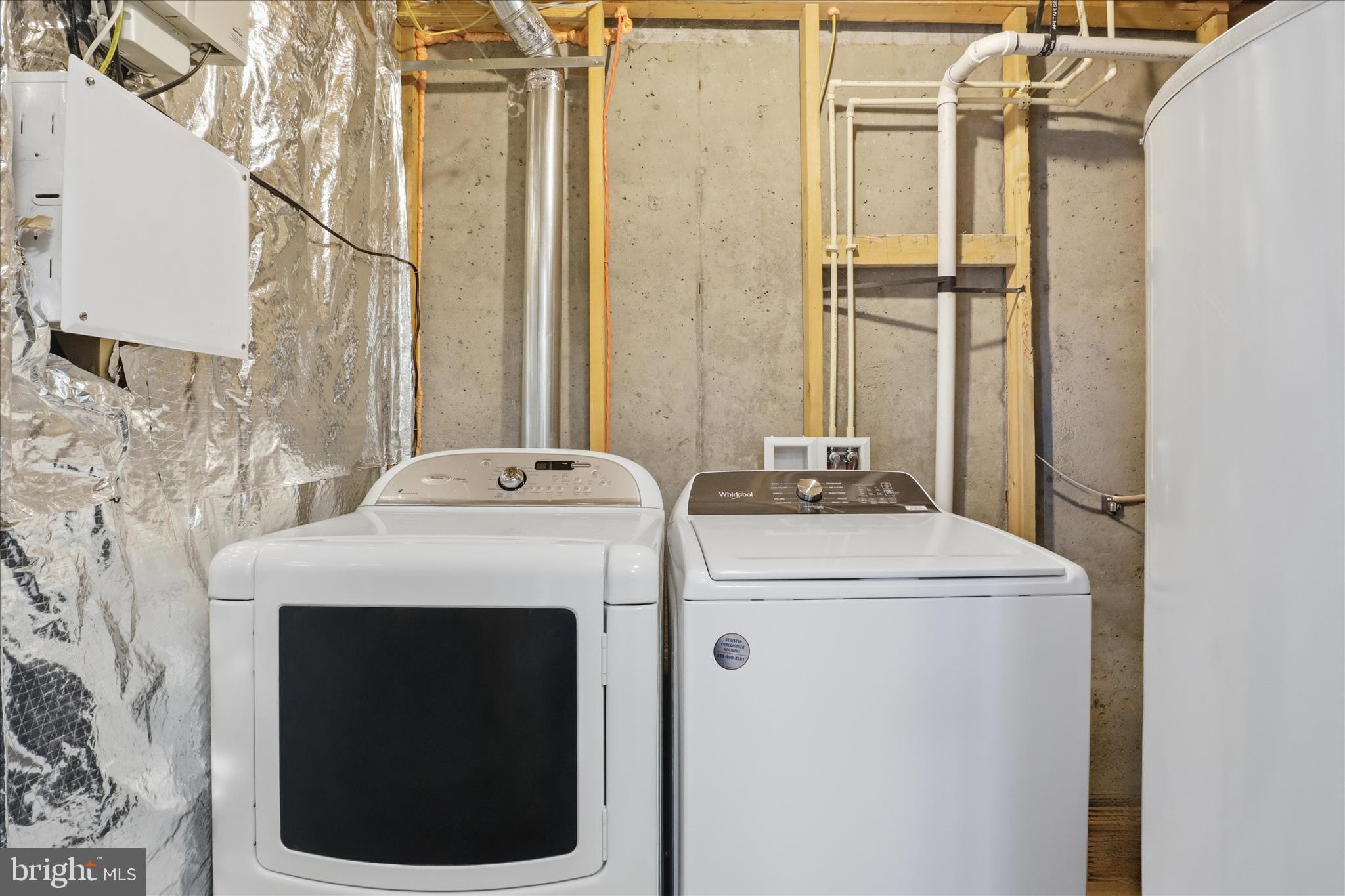 WOODSTREAM - Residential Lease