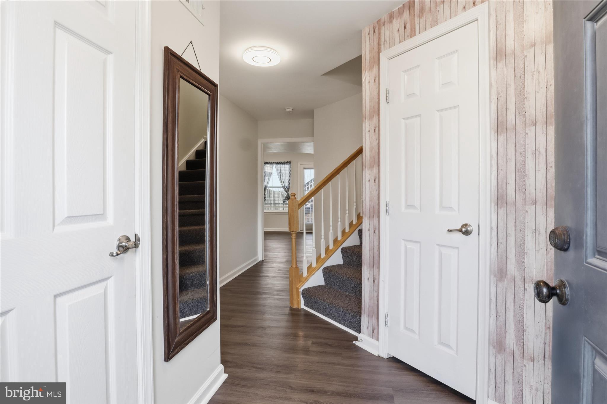 WOODSTREAM - Residential Lease