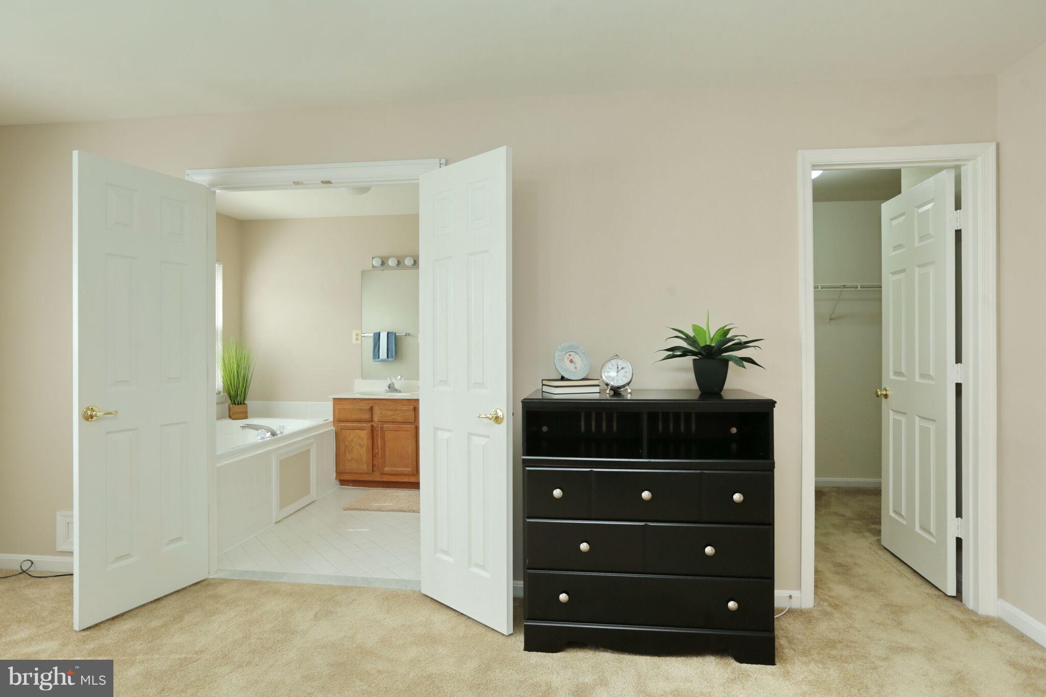 BEL AIR WOODS - Residential