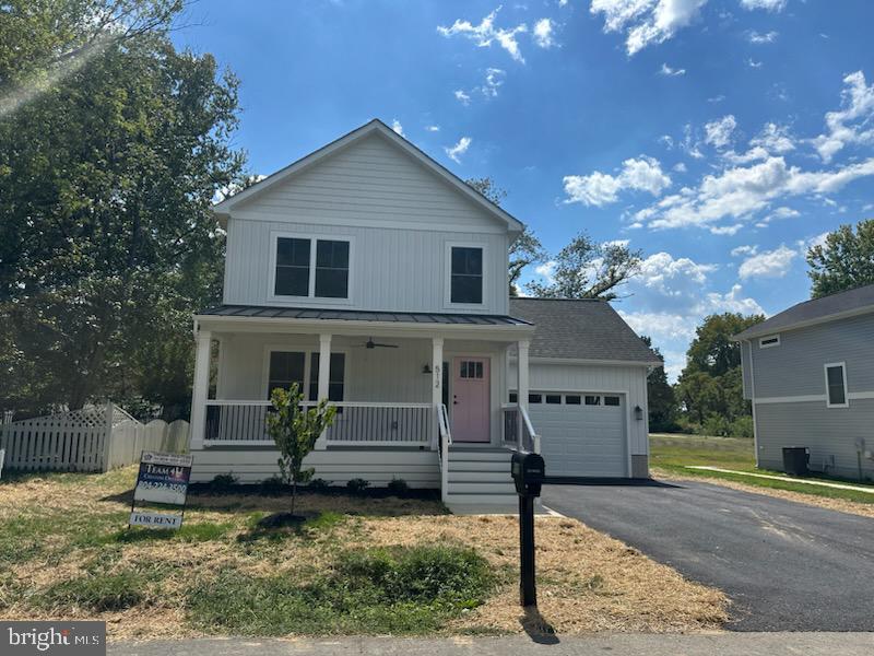 COLONIAL BEACH - Residential Lease