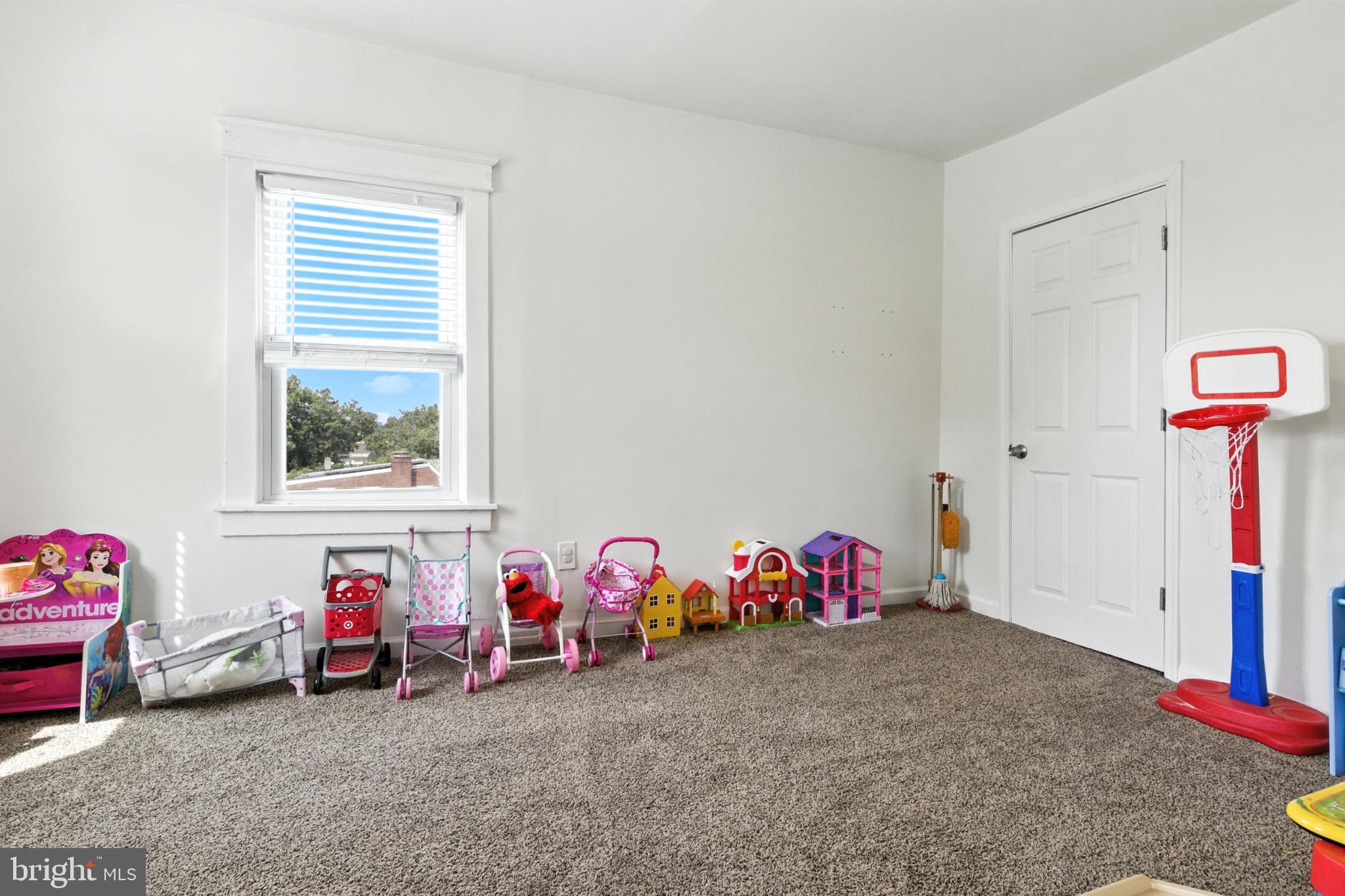 LANCASTER - Residential