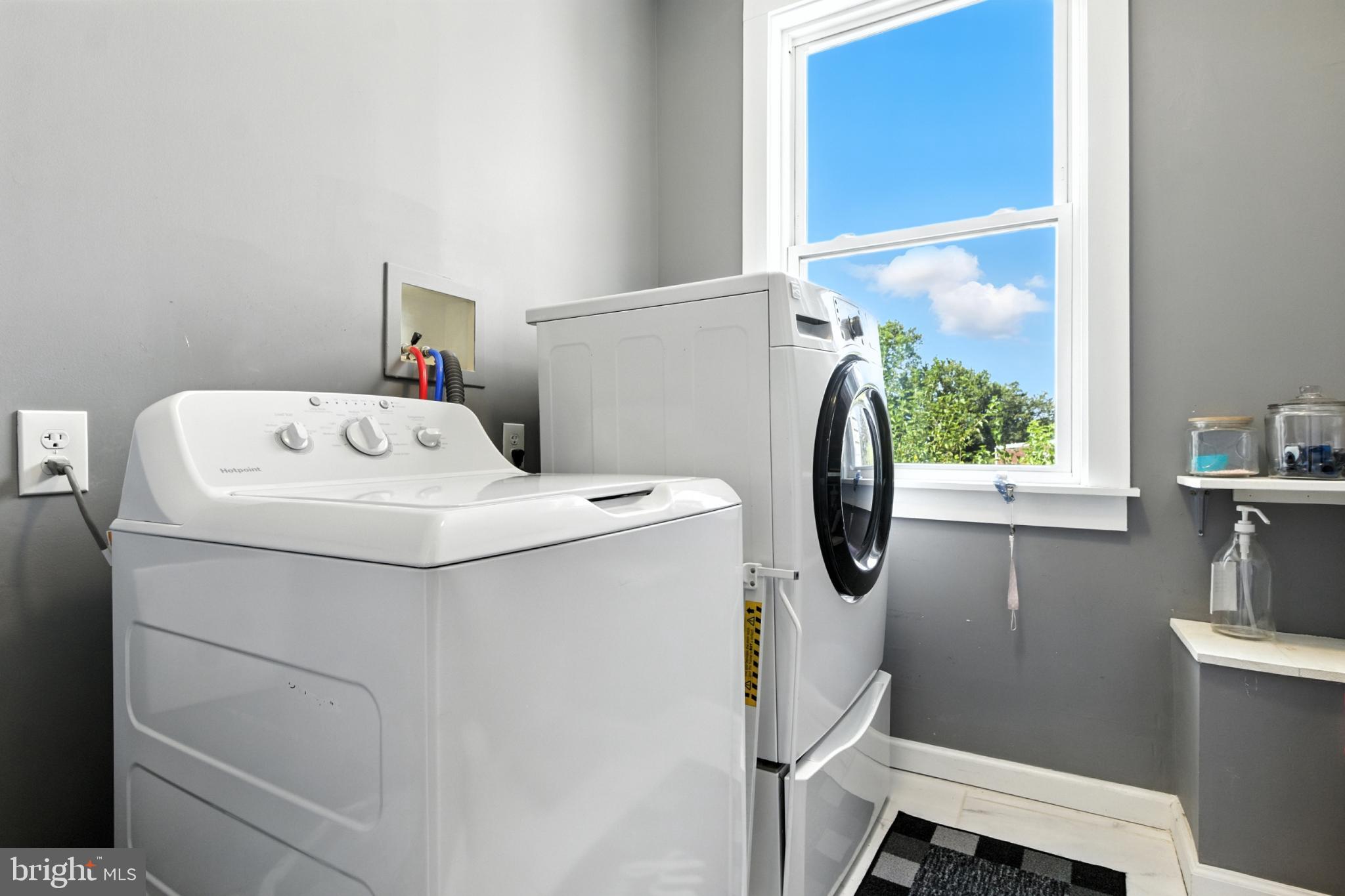 LANCASTER - Residential