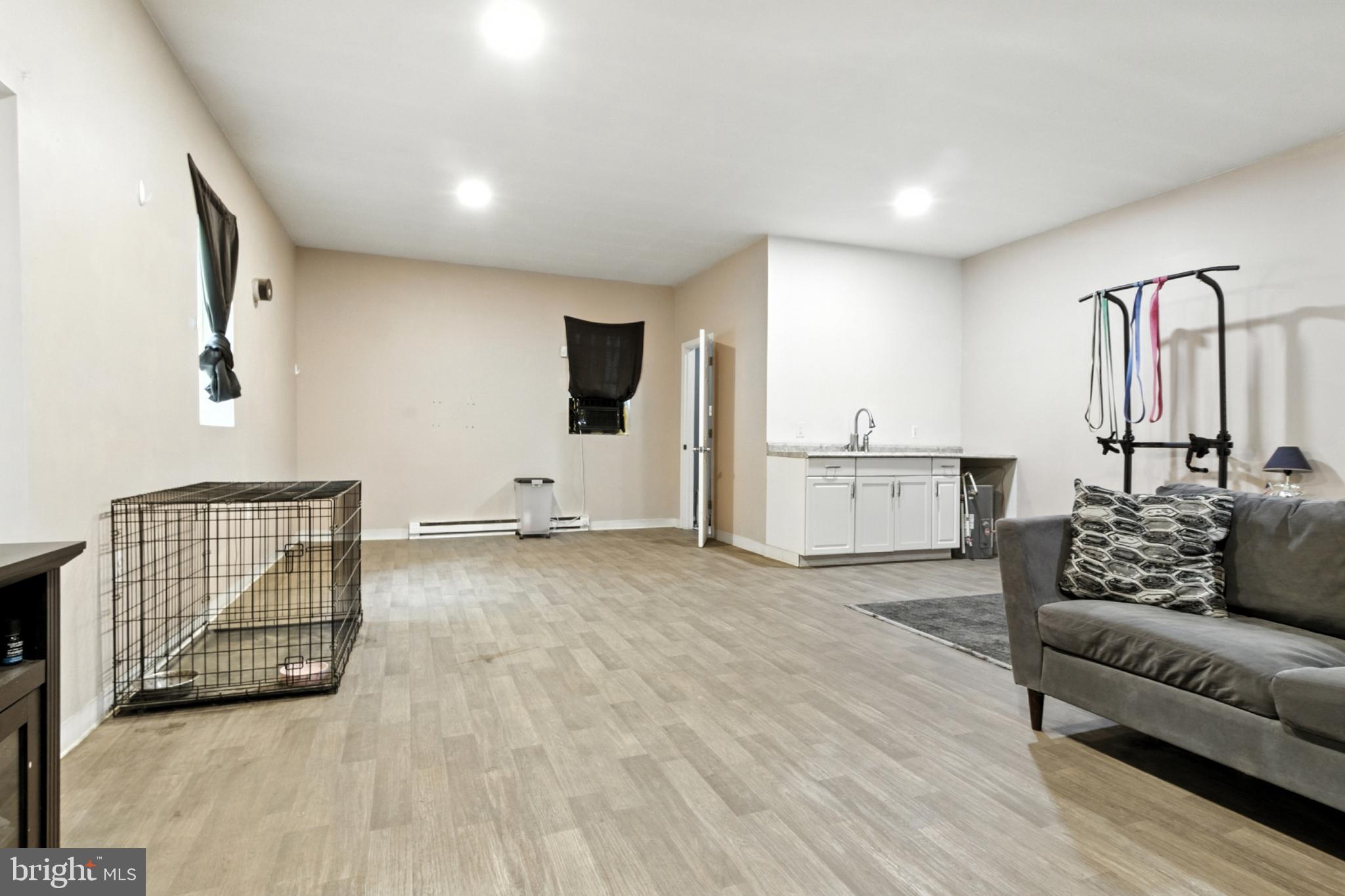 LANCASTER - Residential