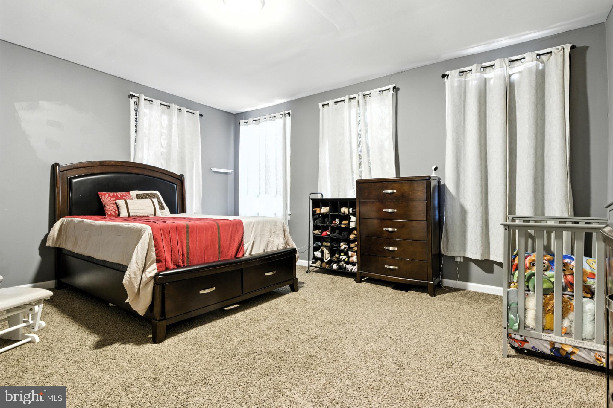 LANCASTER - Residential