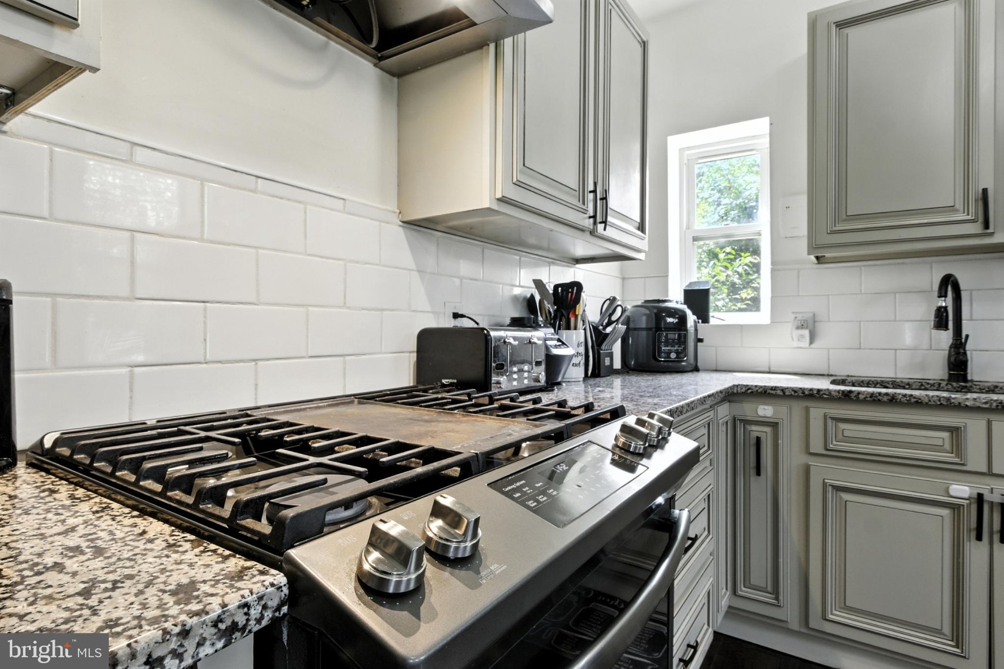 LANCASTER - Residential