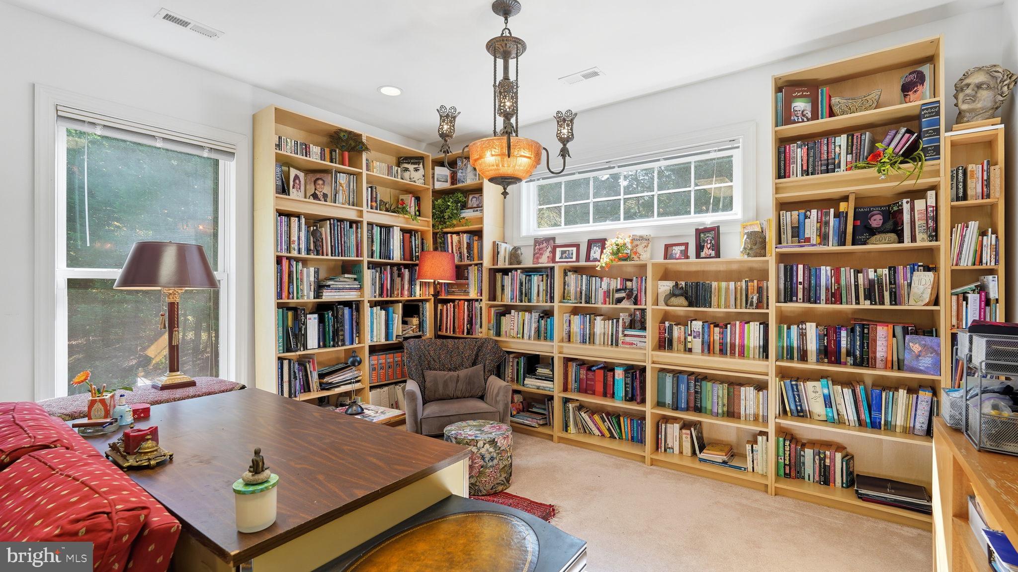 LAKE OF THE WOODS - Residential