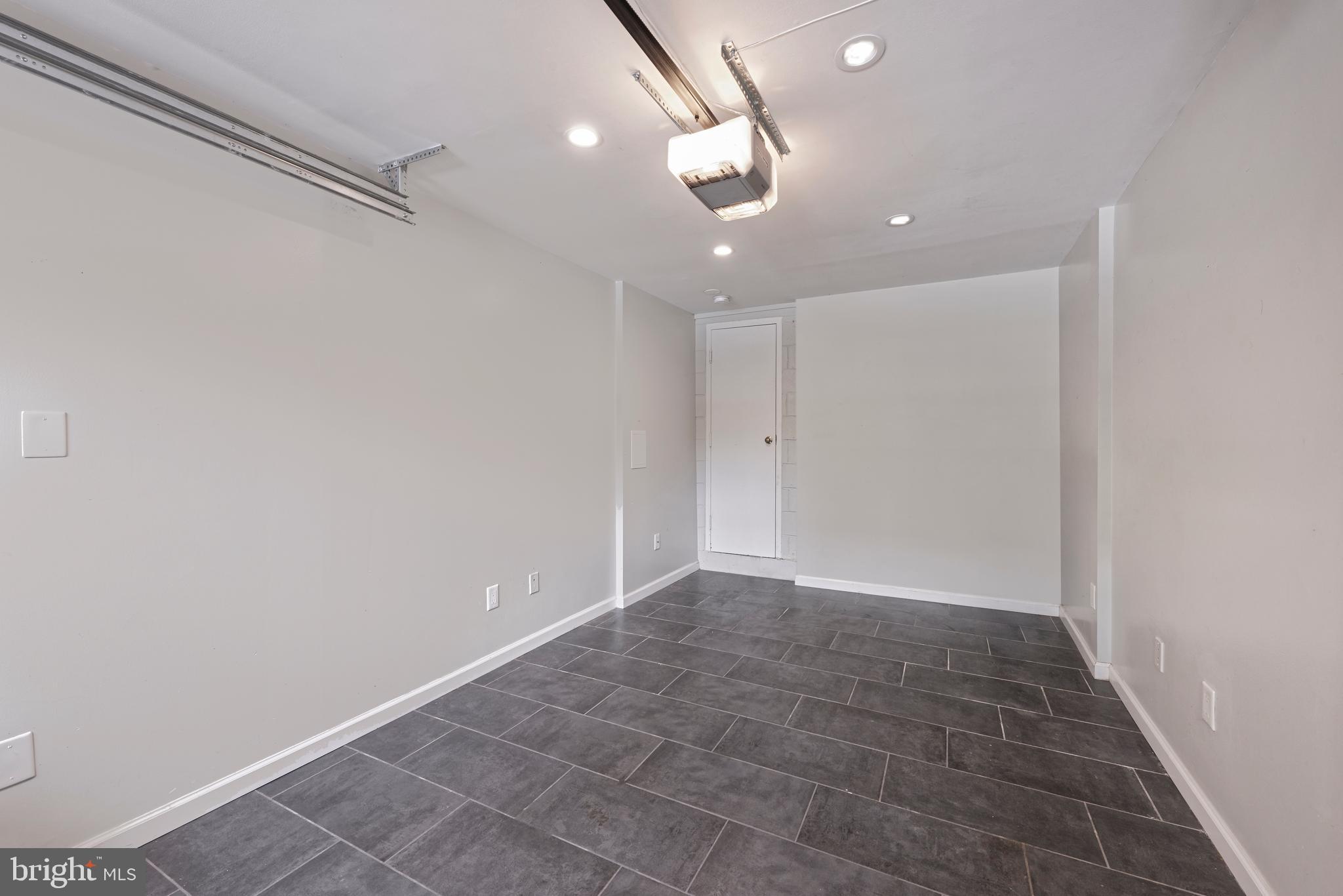 POMMANDER WALK - Residential