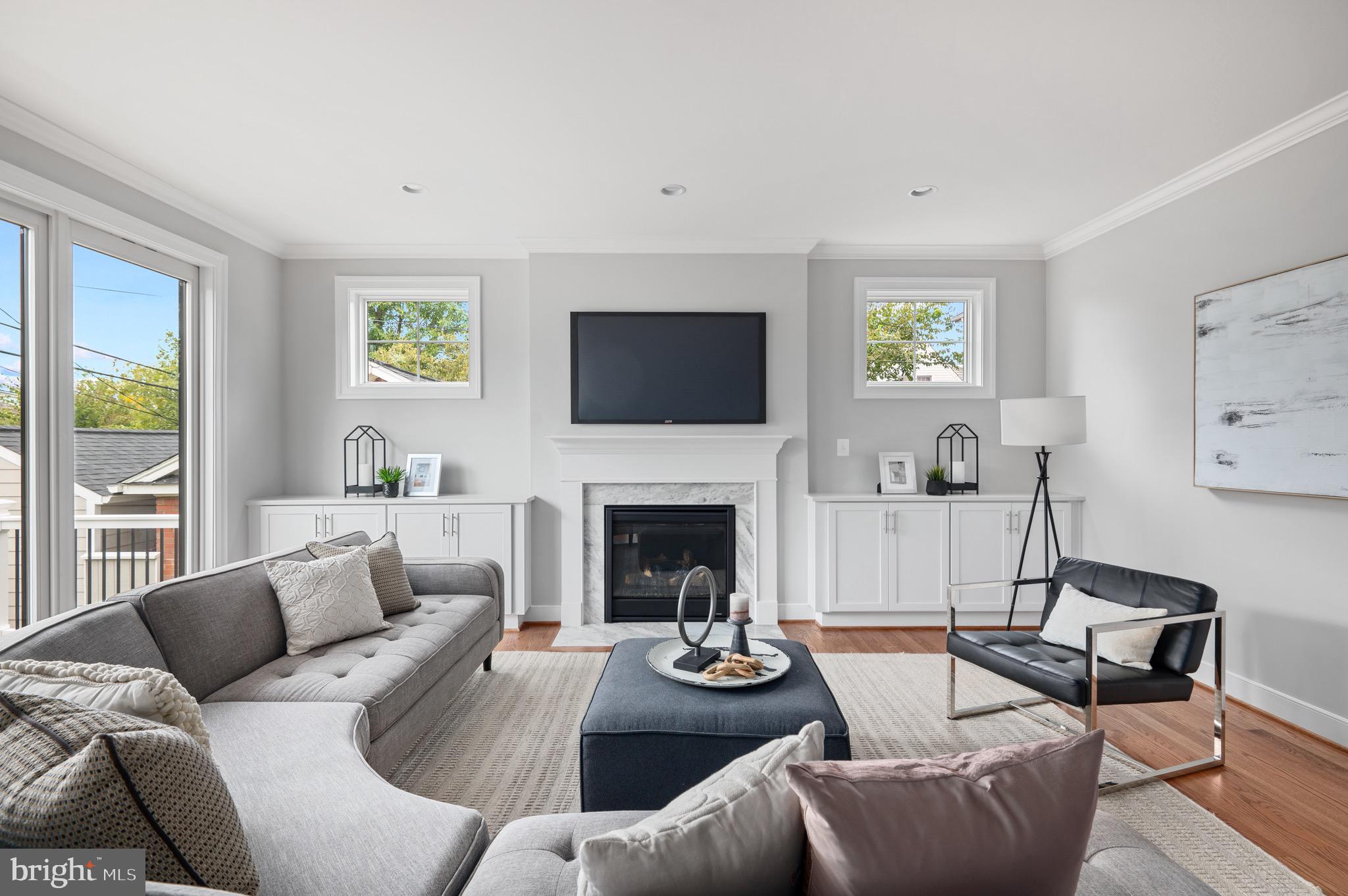 PIMMIT HILLS - Residential