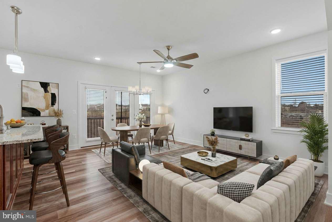 STONE RIDGE - Residential