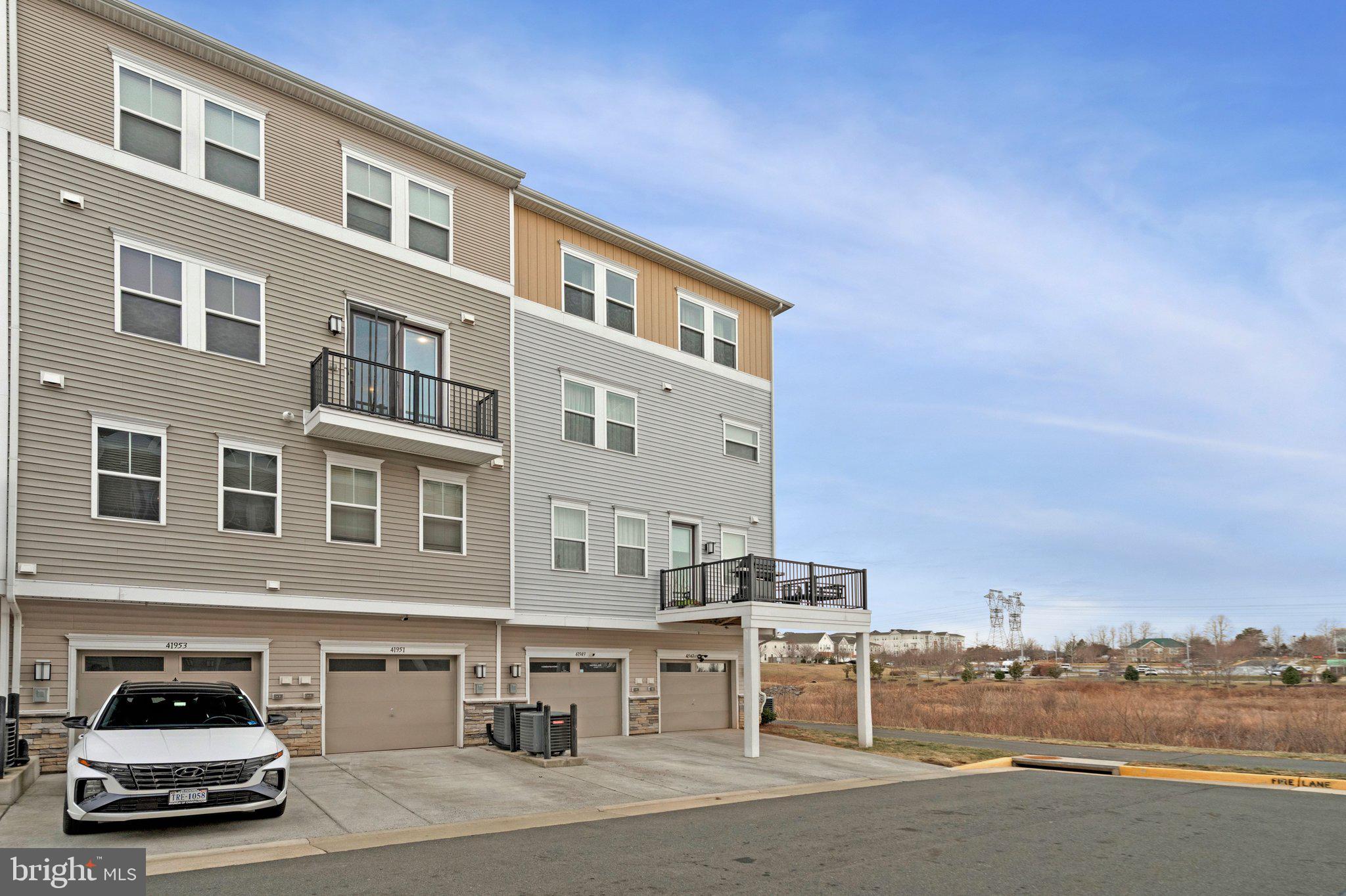 STONE RIDGE - Residential