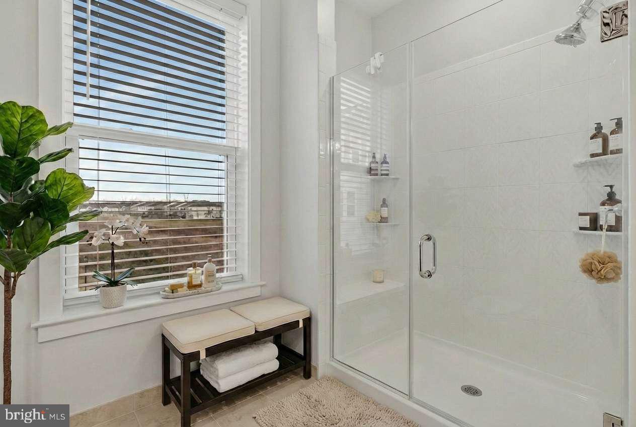 STONE RIDGE - Residential