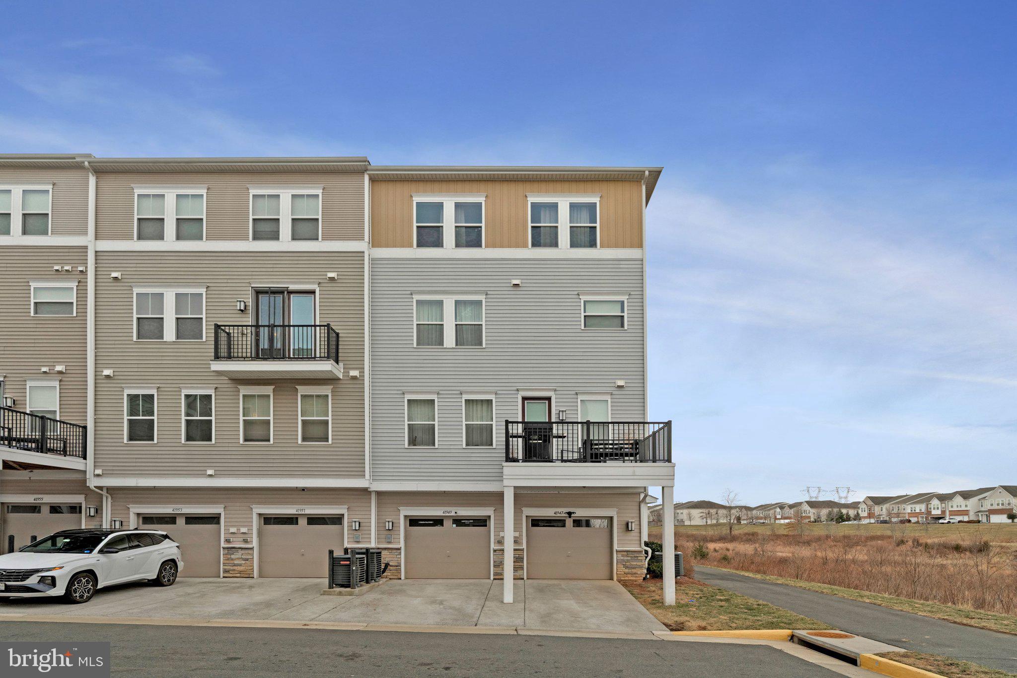 STONE RIDGE - Residential