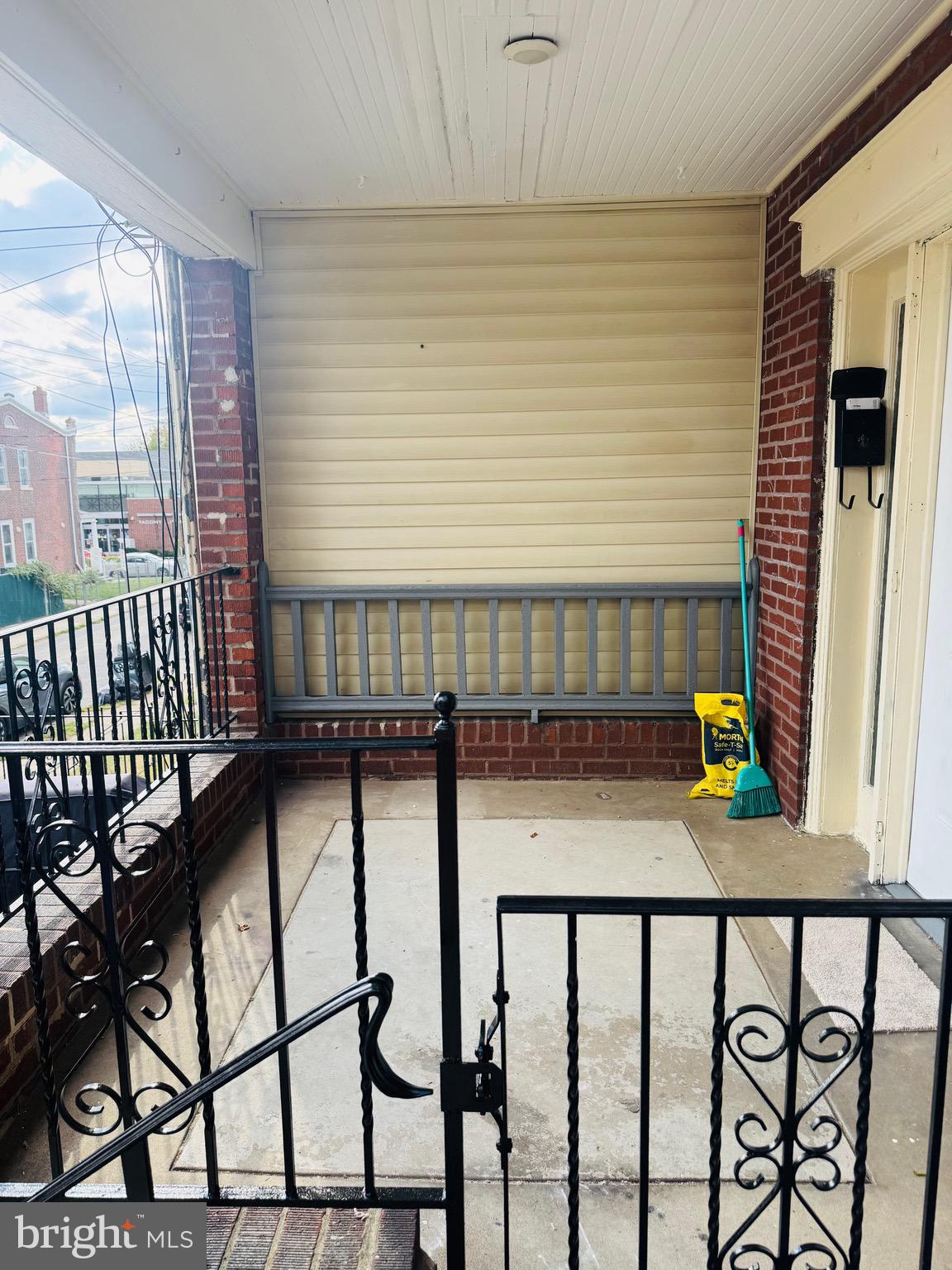 TACONY - Residential