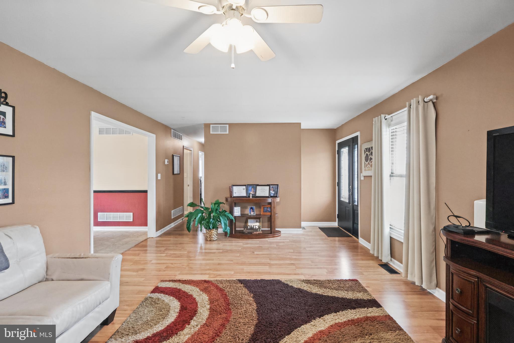 318 CLEARBROOKE BOULEVARD