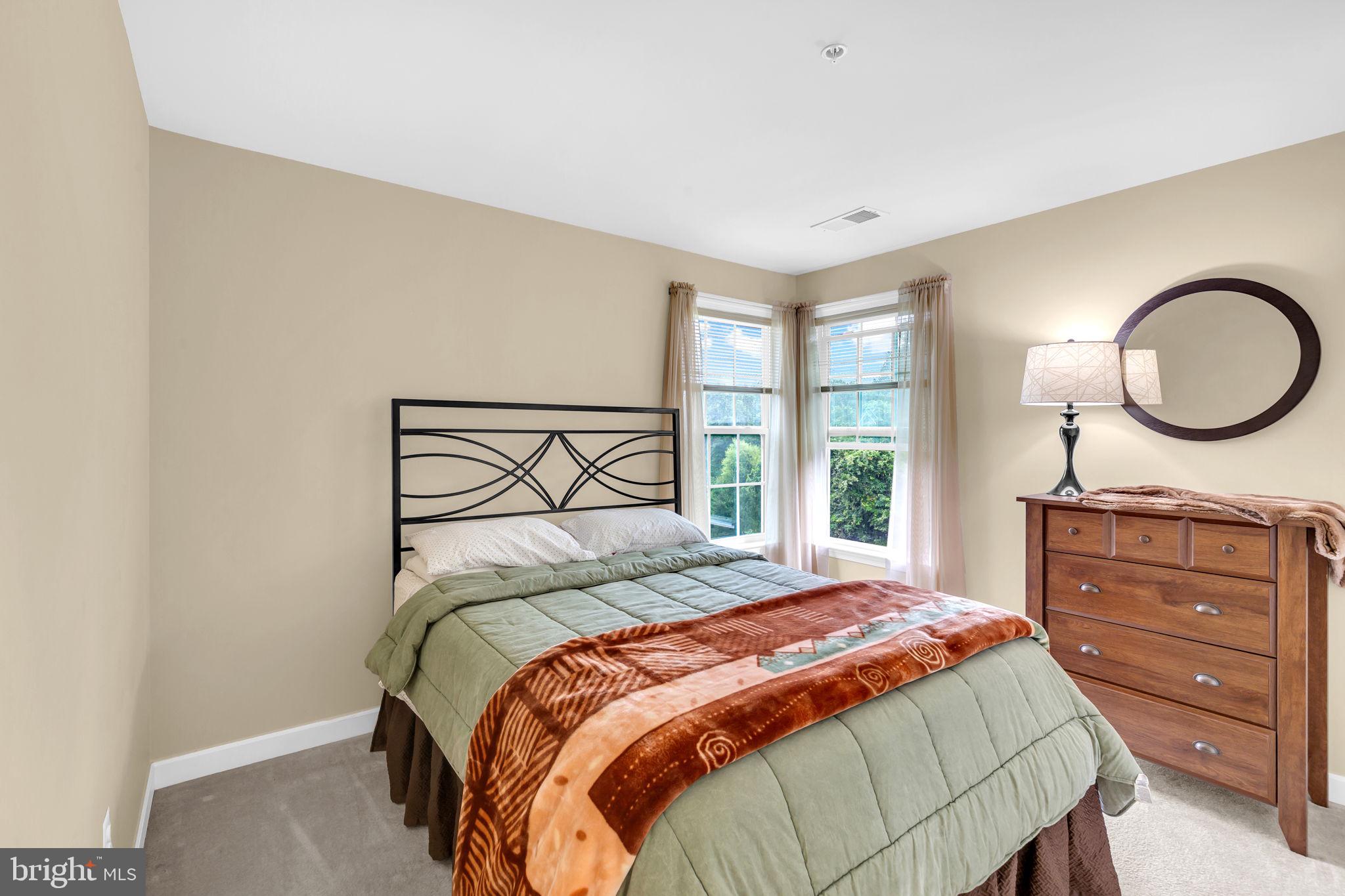 SHERMAN - Residential