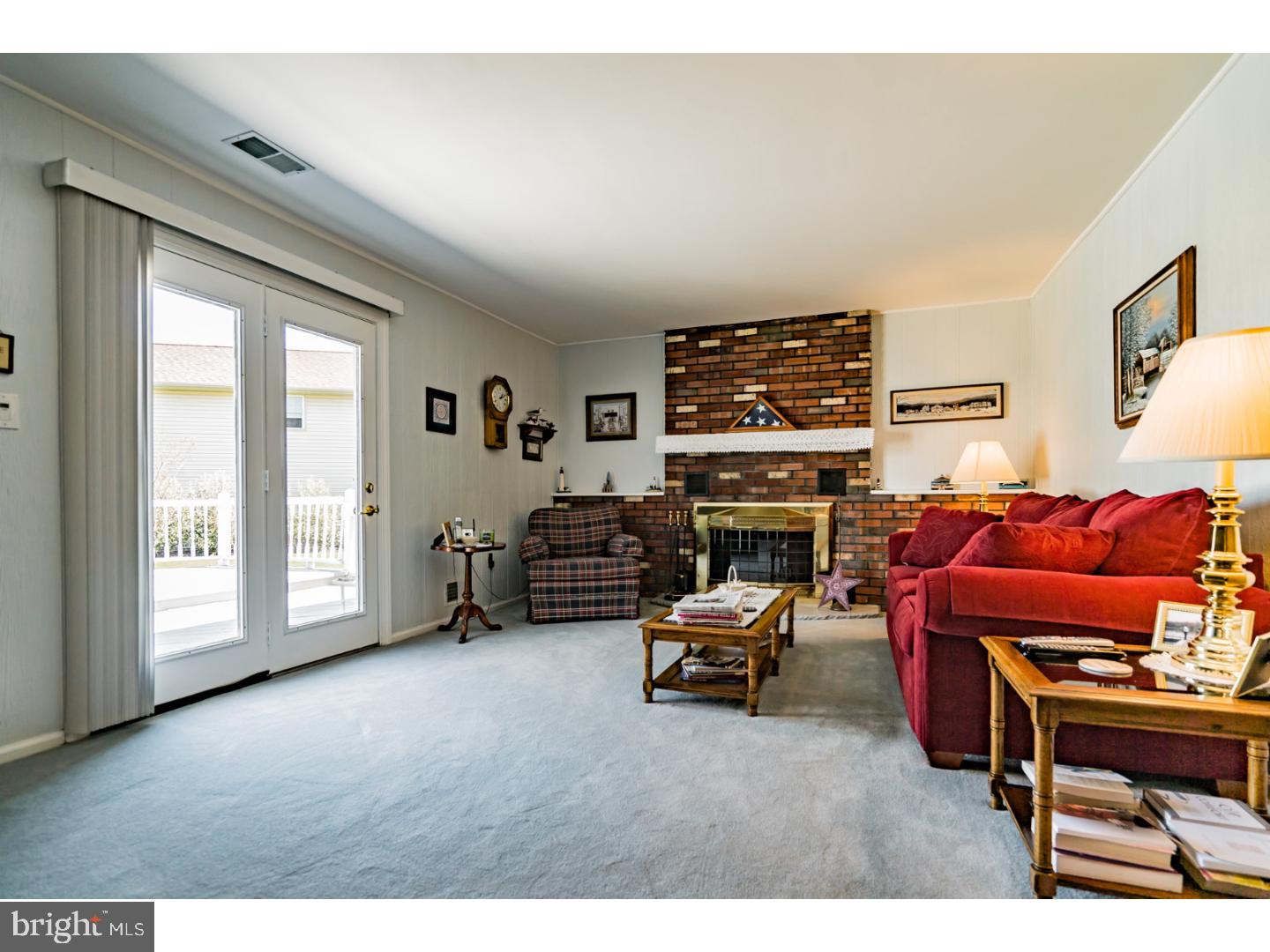 VILLAGE OF NOTTING - Residential