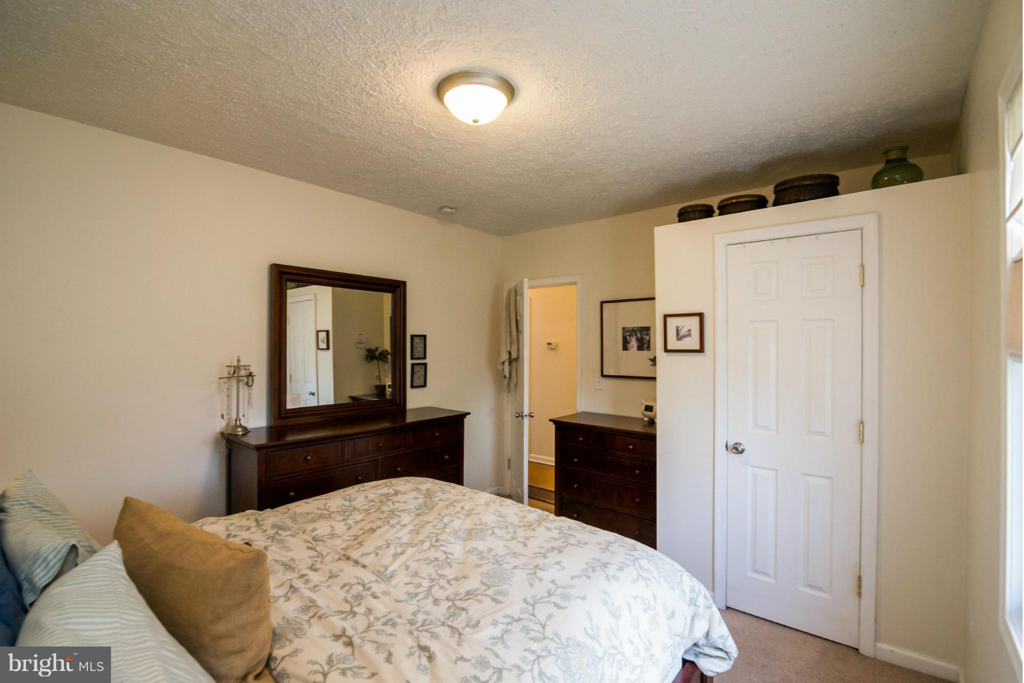 CURTIS HEIGHTS - Residential