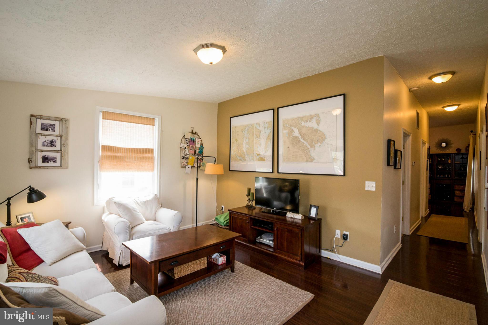 CURTIS HEIGHTS - Residential