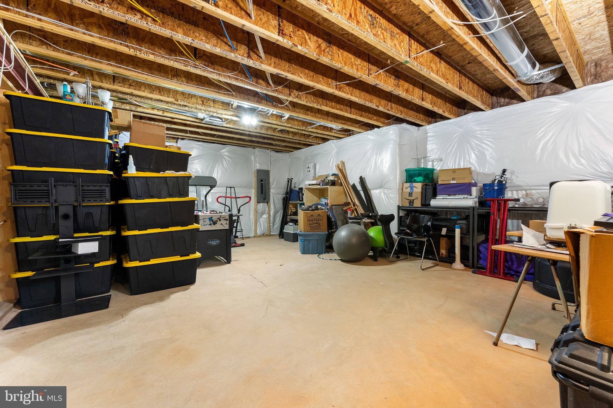 ALDIE ESTATES - Residential