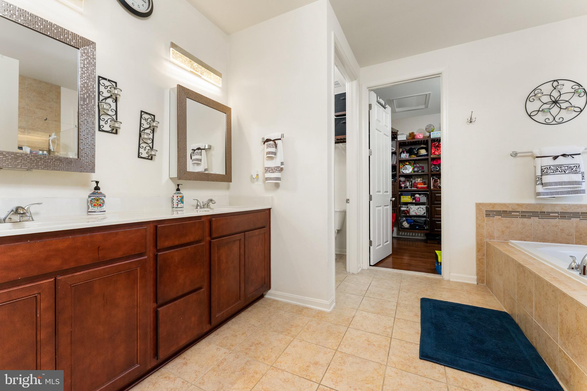 ALDIE ESTATES - Residential