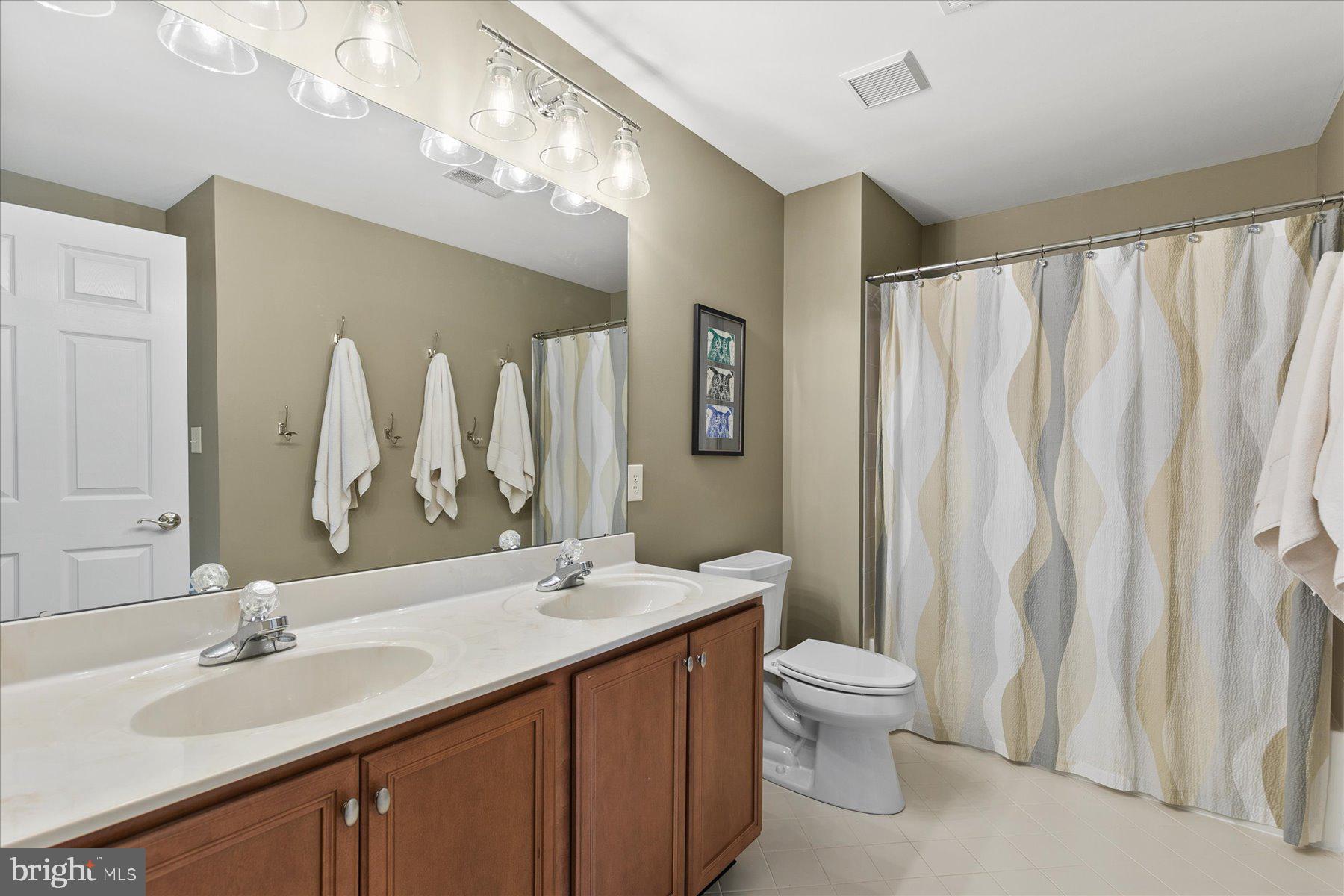 BETHANY LAKES - Residential