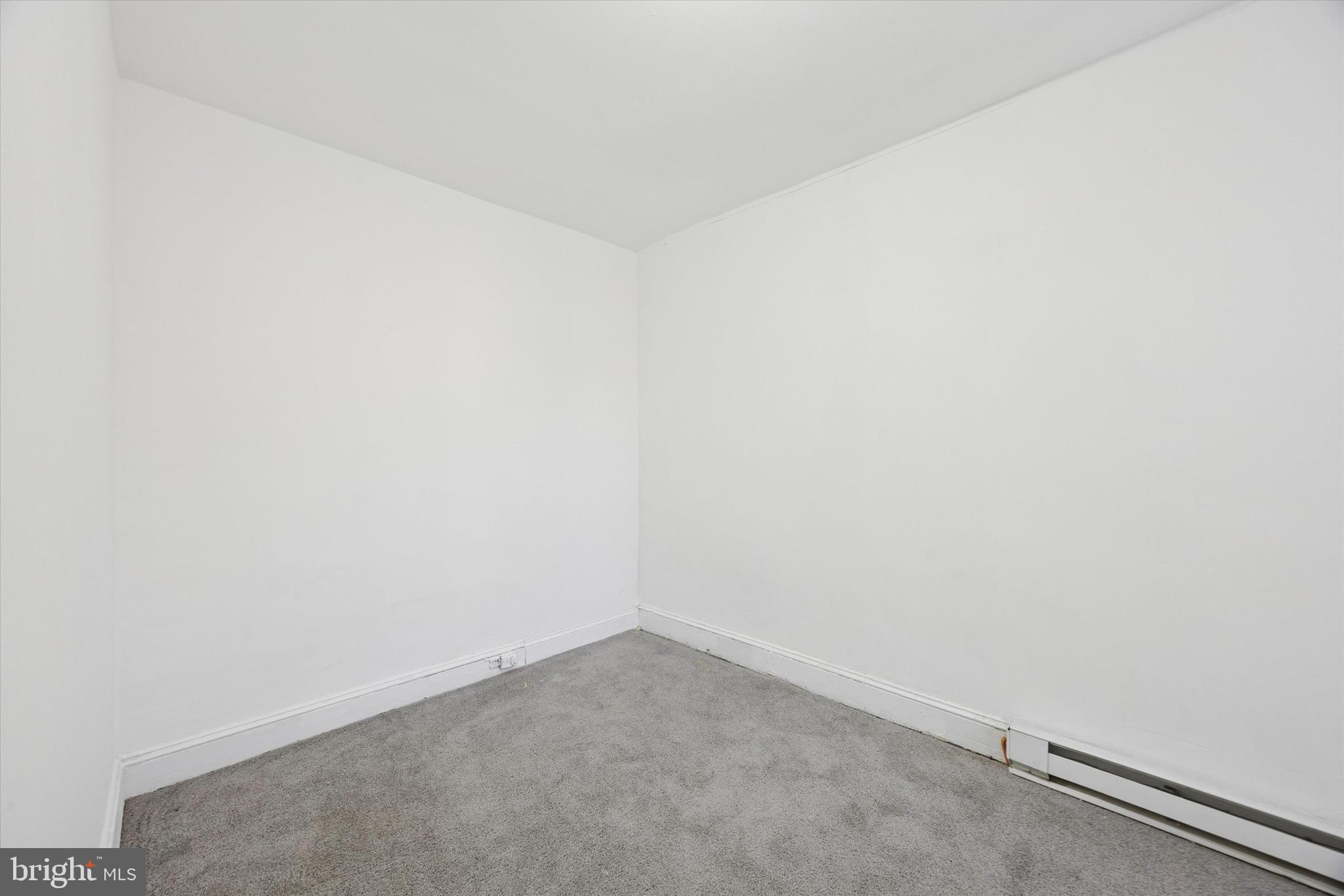 STRAWBERRY MANSION - Residential