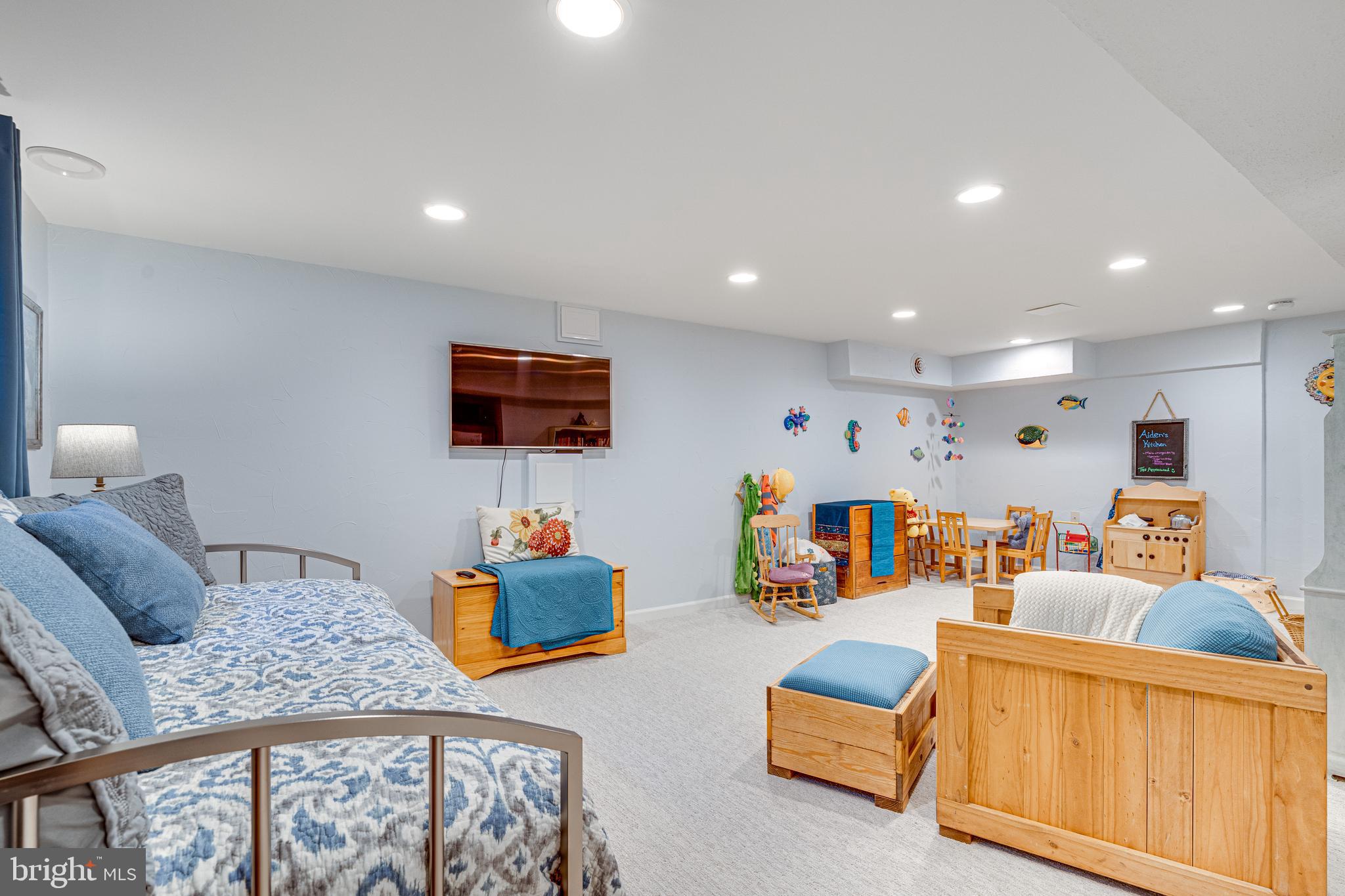 WHETSTONE - Residential