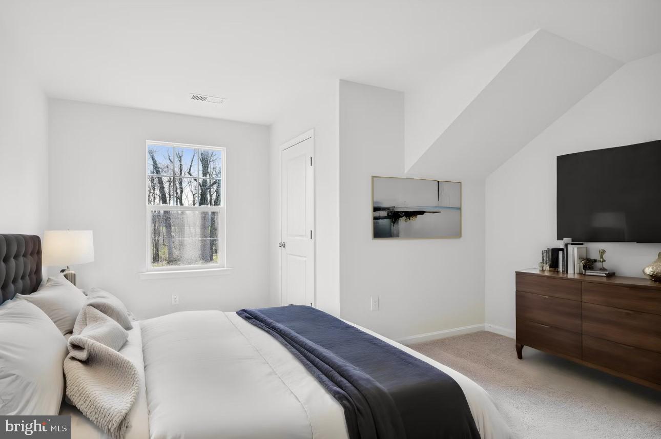 WARWICK PARK - Residential