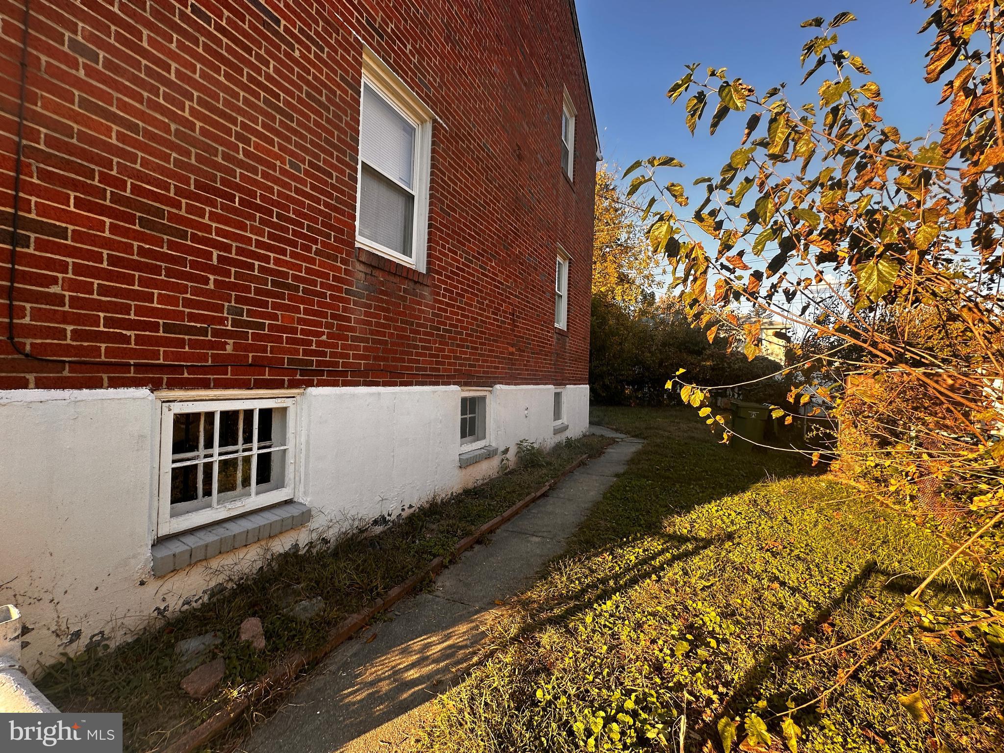 HARFORD OAKS - Residential