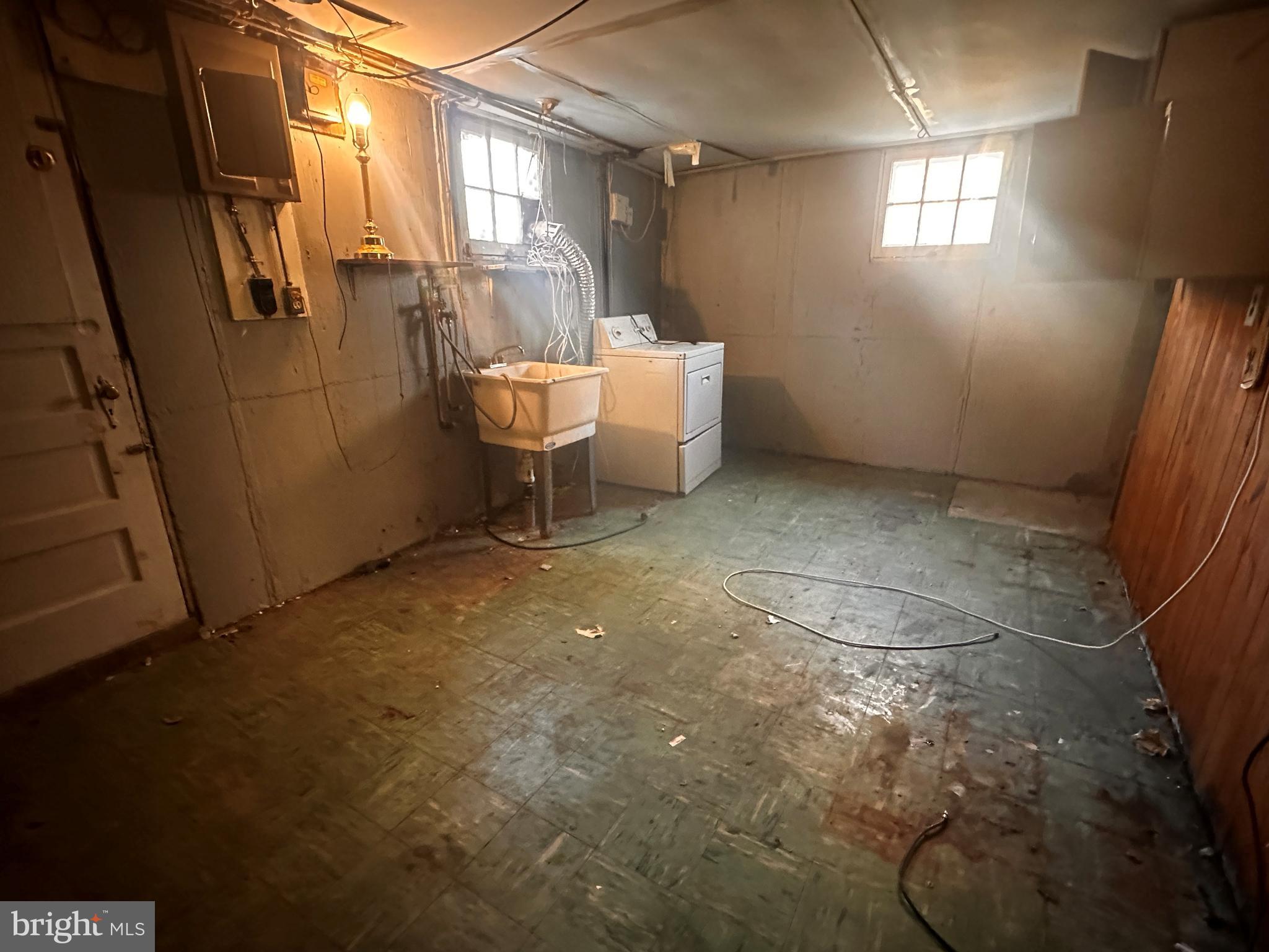 HARFORD OAKS - Residential