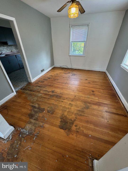 HARFORD OAKS - Residential