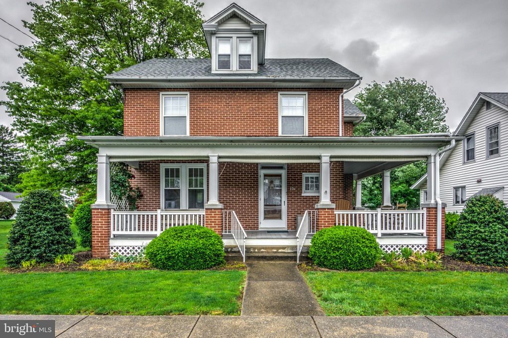 Photo of 131 W Broad Street, New Holland, PA 17557 (MLS # PALA2050898)